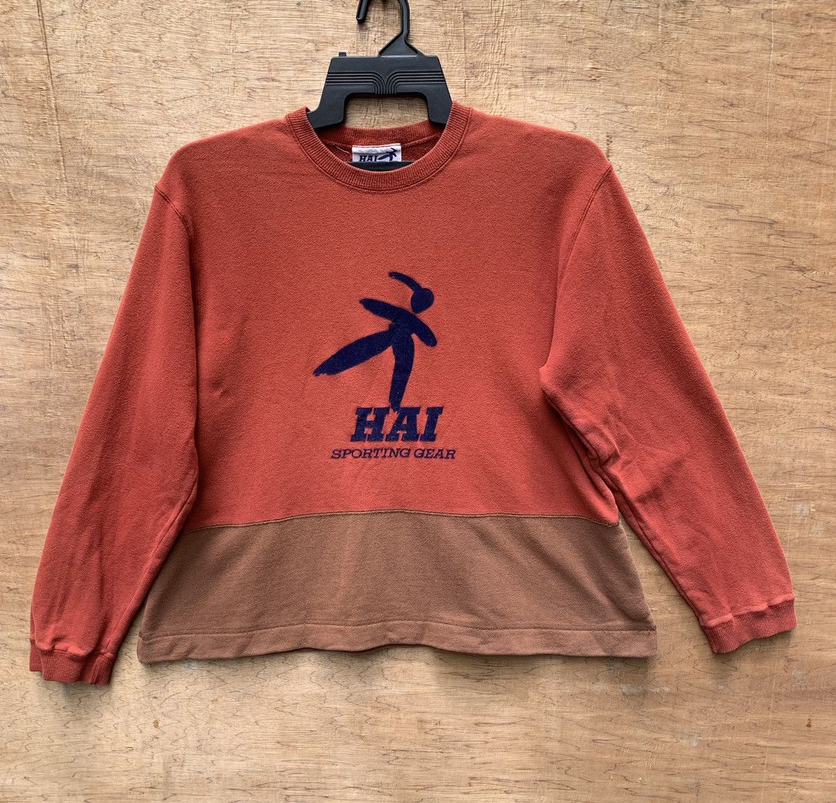 Hai Sporting Gear × Issey Miyake Hai Sporting Gear X Issey Miyake velvet logo Sweatshirt Size L / US 10 / IT 46 - 2 Thumbnail