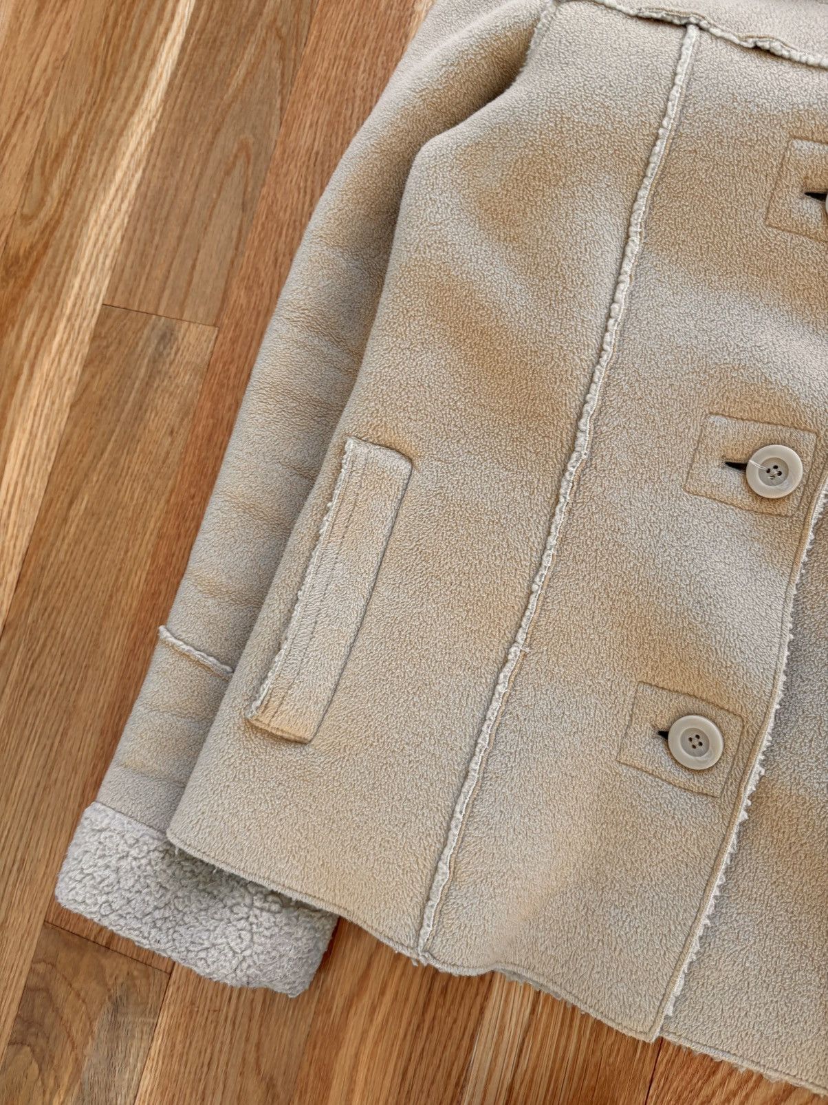 Old Navy Old Navy Vintage Y2K Faux Sherpa Tan Shearling Jacket M Size M / US 6-8 / IT 42-44 - 7 Thumbnail