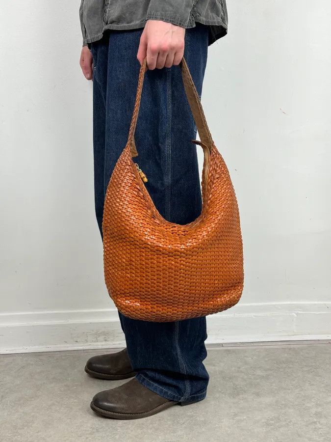 Gucci SS2004 Gucci Cognac Woven Leather Bamboo Handle Hobo Bag by Tom Ford Size ONE SIZE - 2 Thumbnail