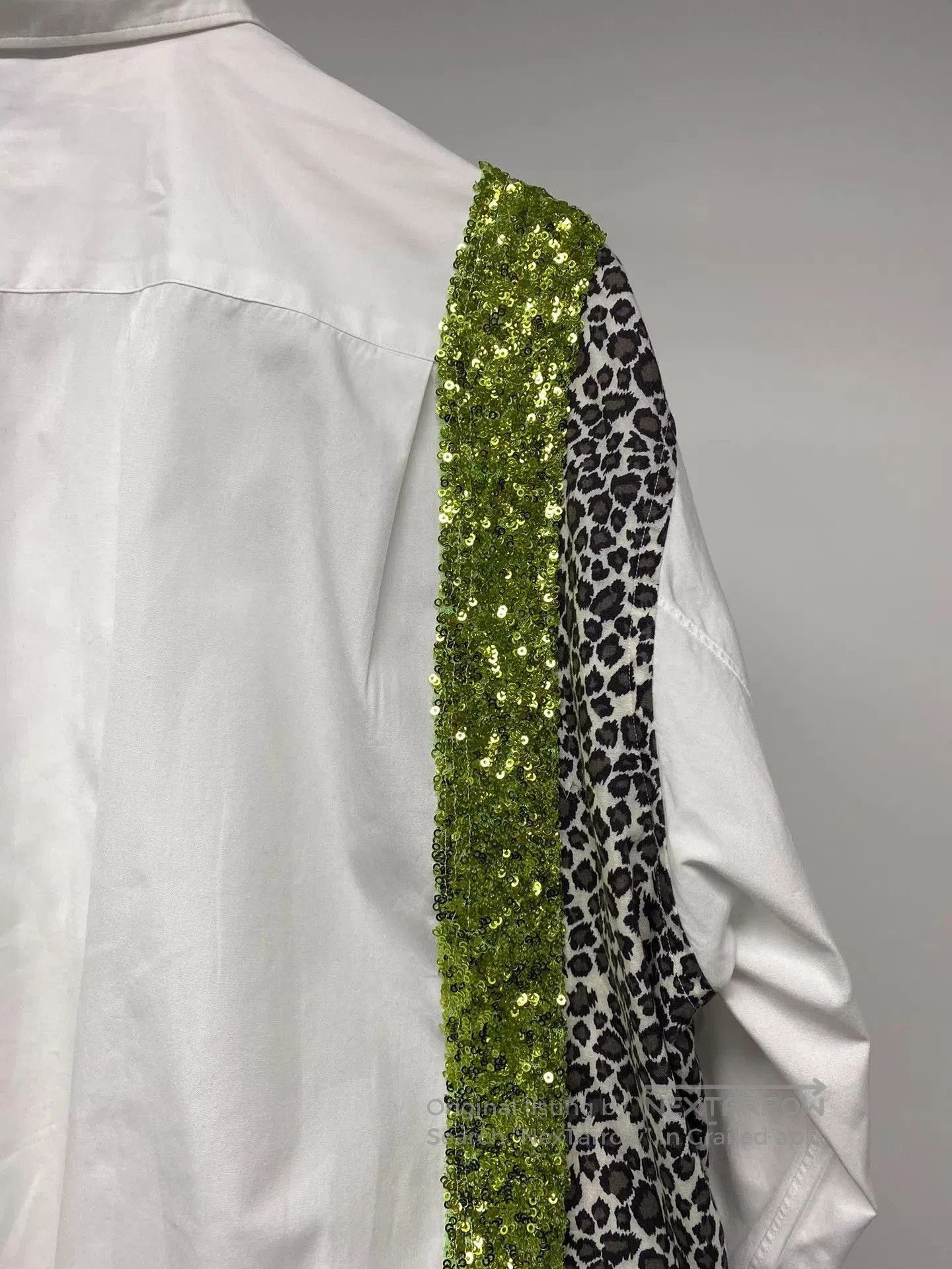 Comme des Garcons White Button-Up Shirt with Green Sequin & Leopard Accents. Size US S / EU 44-46 / 1 - 5 Thumbnail