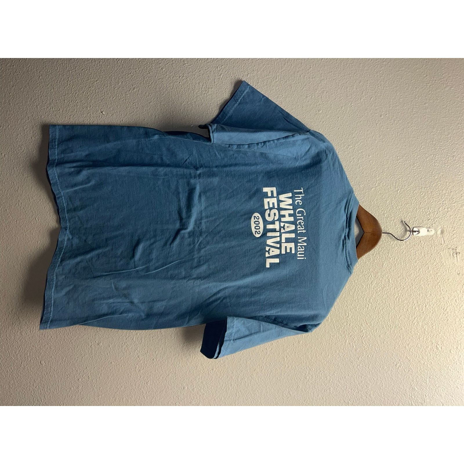 Hanes Vintage Whale Shirt The Great Maui Whale Festival Blue Tee L Size US L / EU 52-54 / 3 - 5 Thumbnail