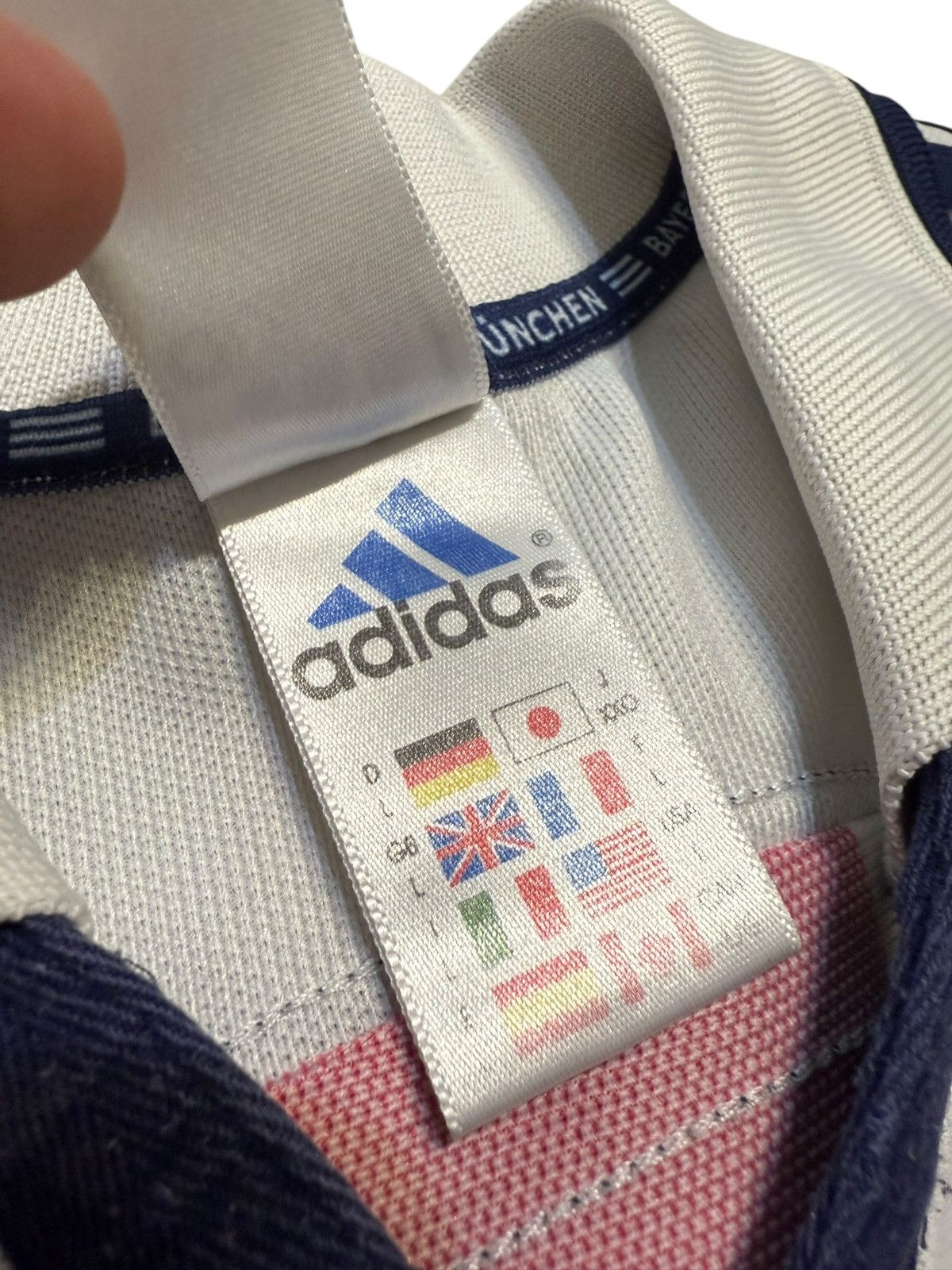 Adidas × Vintage Vintage 1998 Bayern Munich Adidas Soccer Tee Size US L / EU 52-54 / 3 - 4 Thumbnail