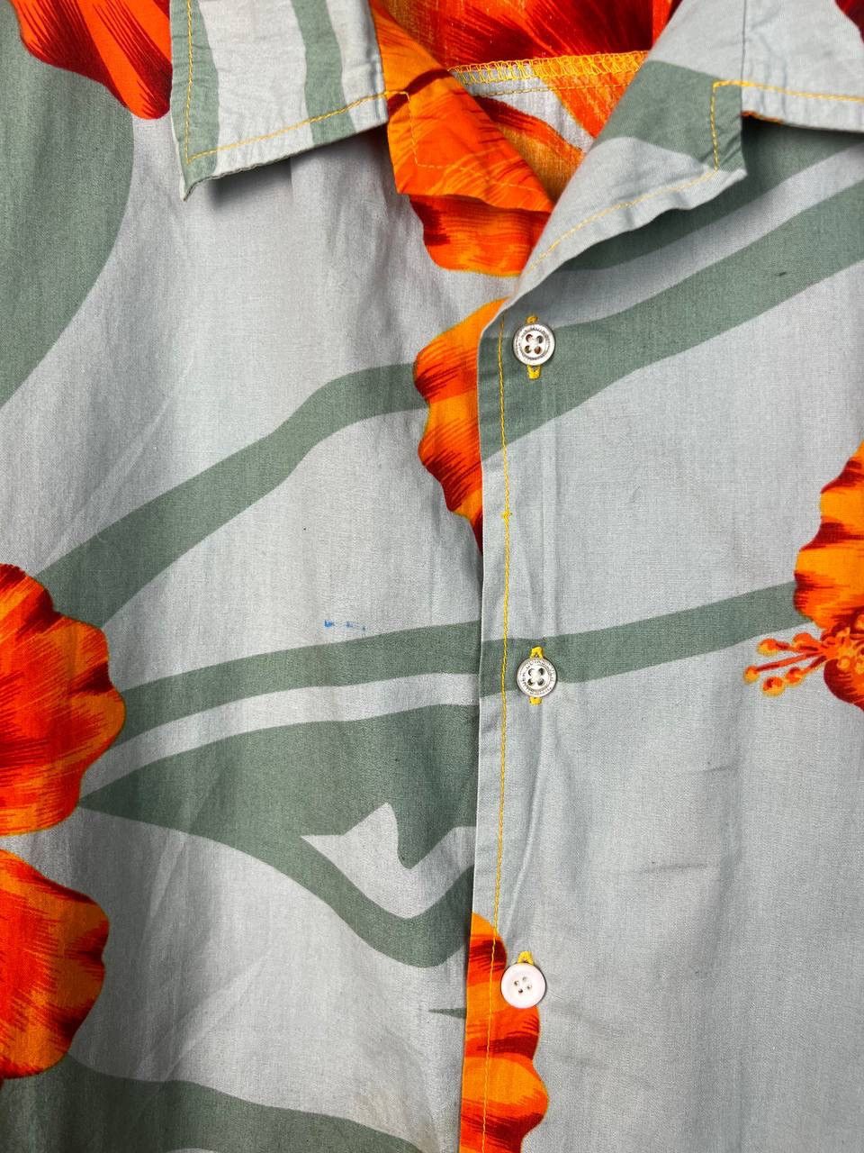 Quiksilver Quicksilver flower crazy shirt size XL Size US XL / EU 56 / 4 - 4 Thumbnail