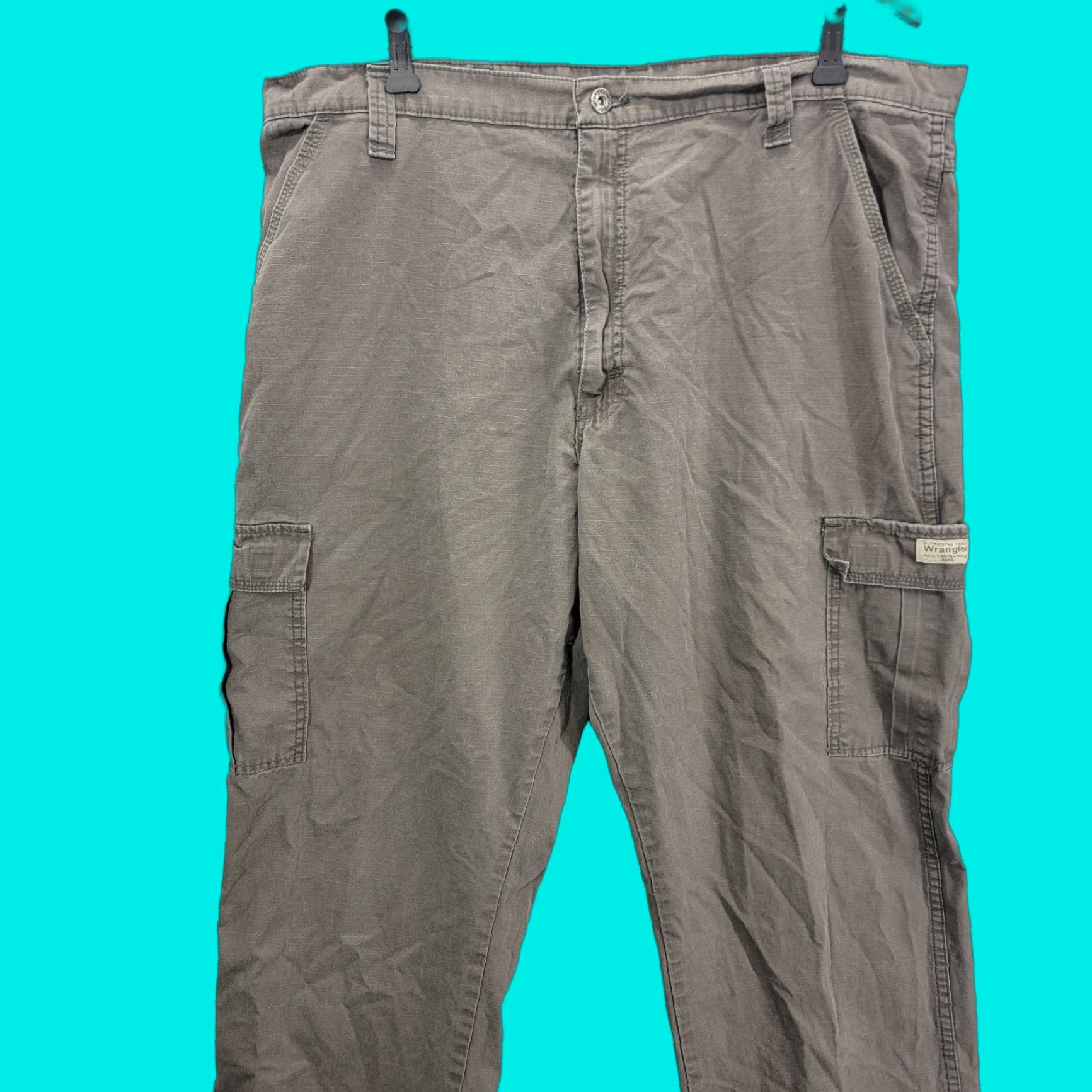 Wrangler Wrangler pants mens 40x30 Cargo Workwear Beige 70L3WOD Rip Stop Cotton Relaxed Regular Jeans Pants Mens Size US 40 / EU 56 - 1 Thumbnail