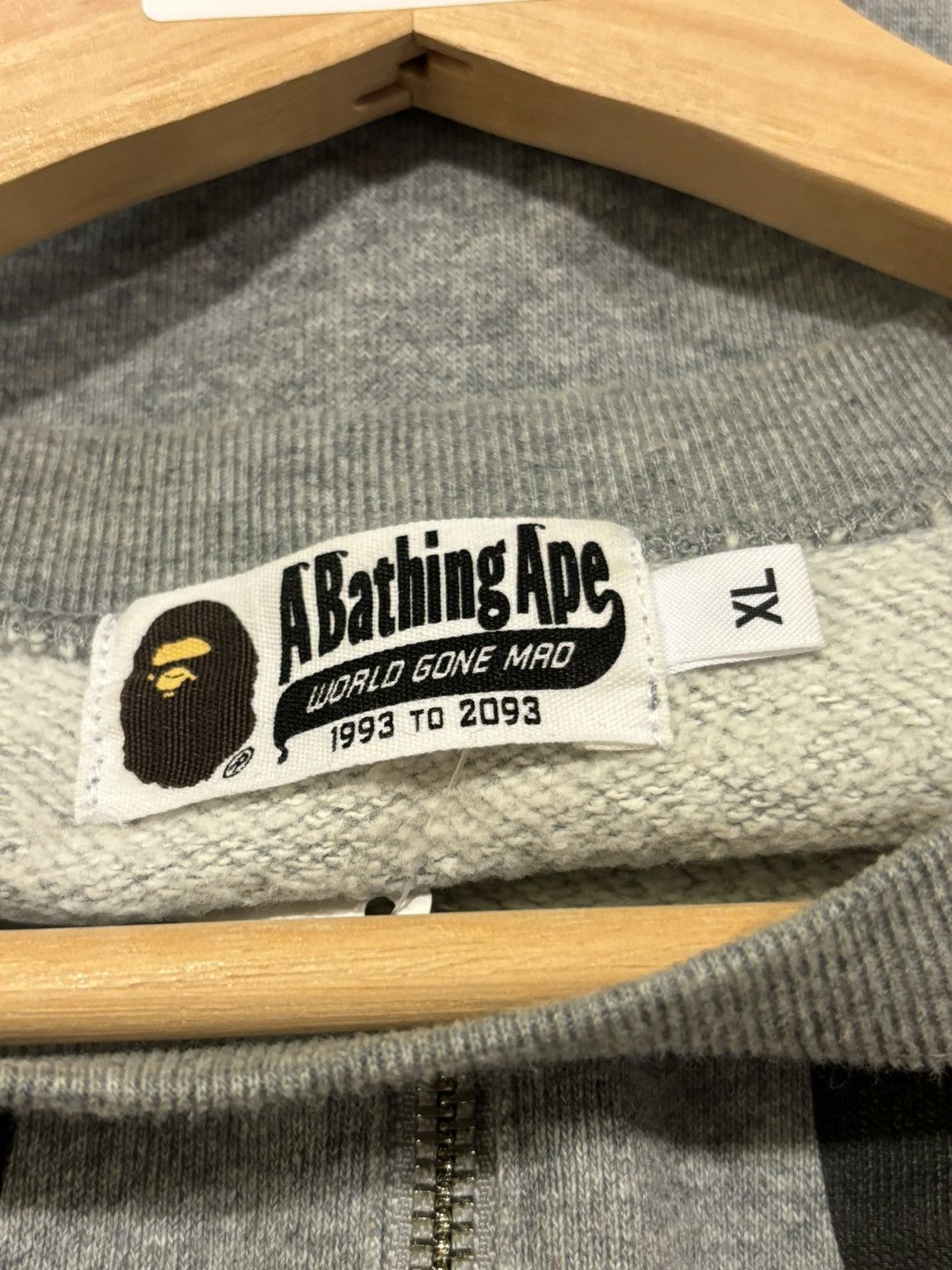 Bape Bape Zip Up Crewneck Grey Size US XL / EU 56 / 4 - 5 Thumbnail