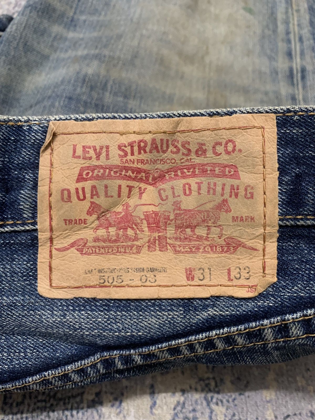 Levi's VTG Y2K Levi’s 505 Straight Leg Denim Jeans W31 Size US 31 - 13 Thumbnail