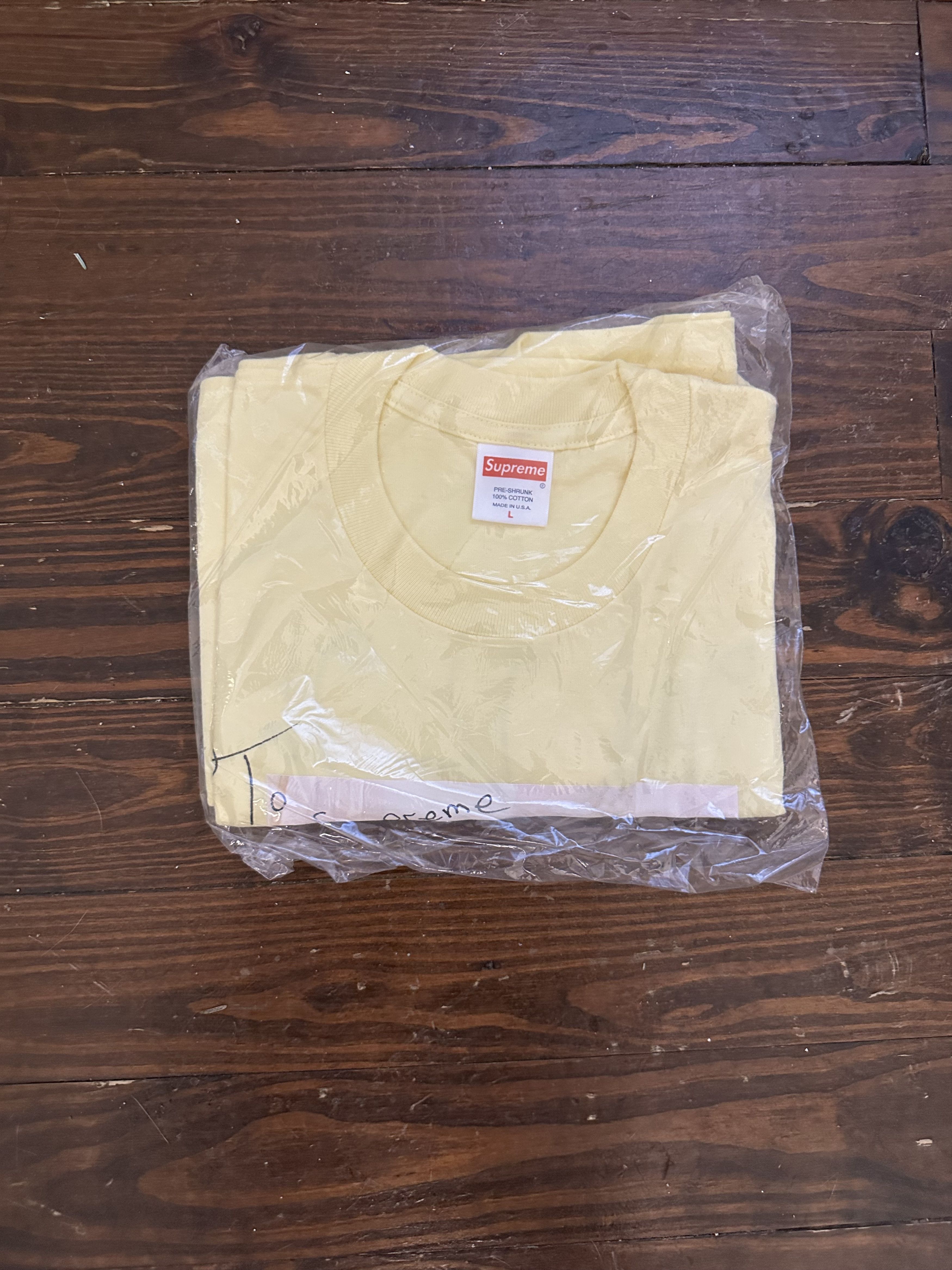 Supreme Supreme Lil Kim Tee SS22 Size US L / EU 52-54 / 3 - 2 Thumbnail