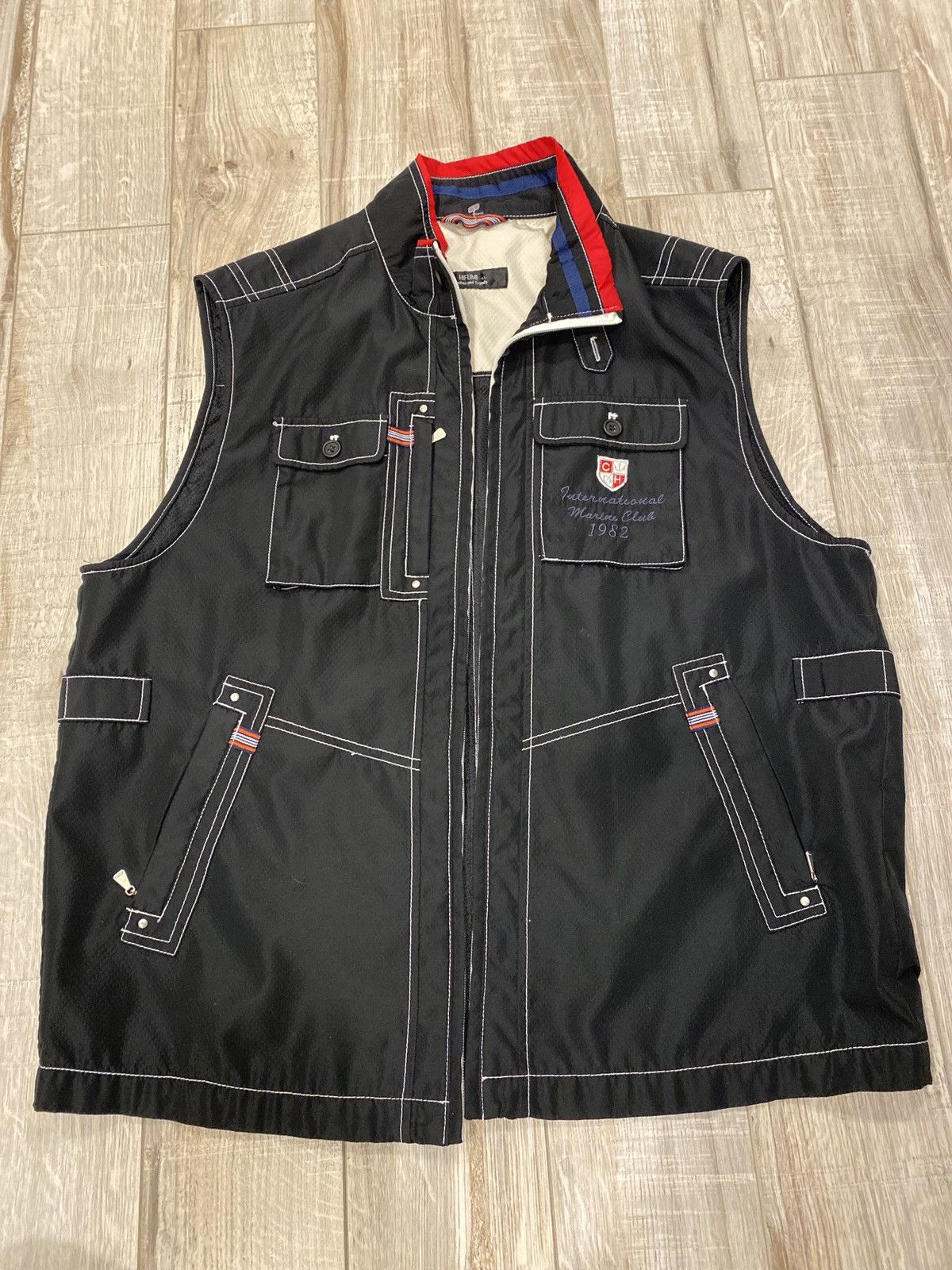 Other Yacht Club tank top vest Size US L / EU 52-54 / 3 - 1 Thumbnail