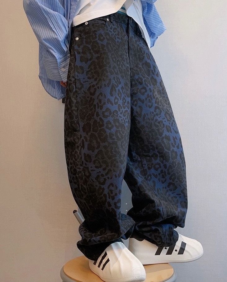 image of Vintage Avant Garde Retro Punk Leopard Baggy Loose Pants, Men's (Size 30)