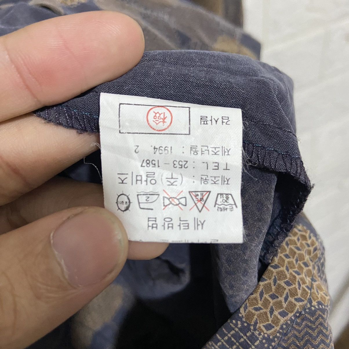 Balenciaga × Designer Rare 🔥 Nice Design Balenciaga LongSleeve Shirt Size US M / EU 48-50 / 2 - 5 Thumbnail