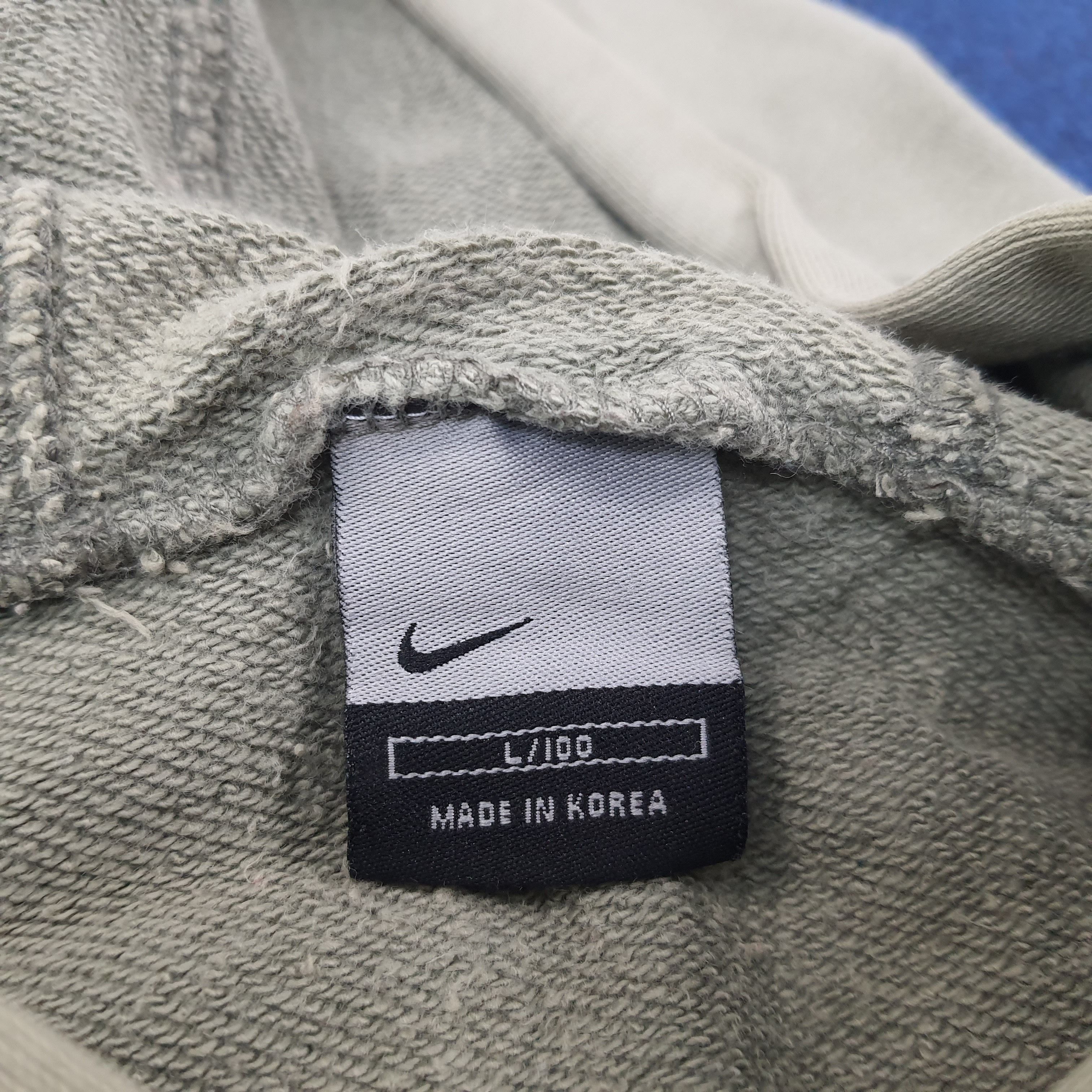 Nike × Vintage Vintage Nike Embroidery Swoosh Hoodie C215N18 Size US L / EU 52-54 / 3 - 4 Thumbnail