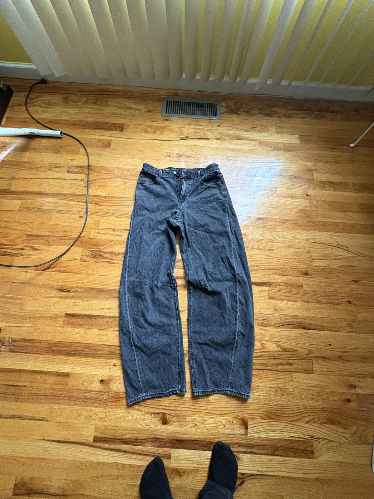 GU Barrel Leg Jeans Size 30" / US 8 / IT 44 - 1 Thumbnail