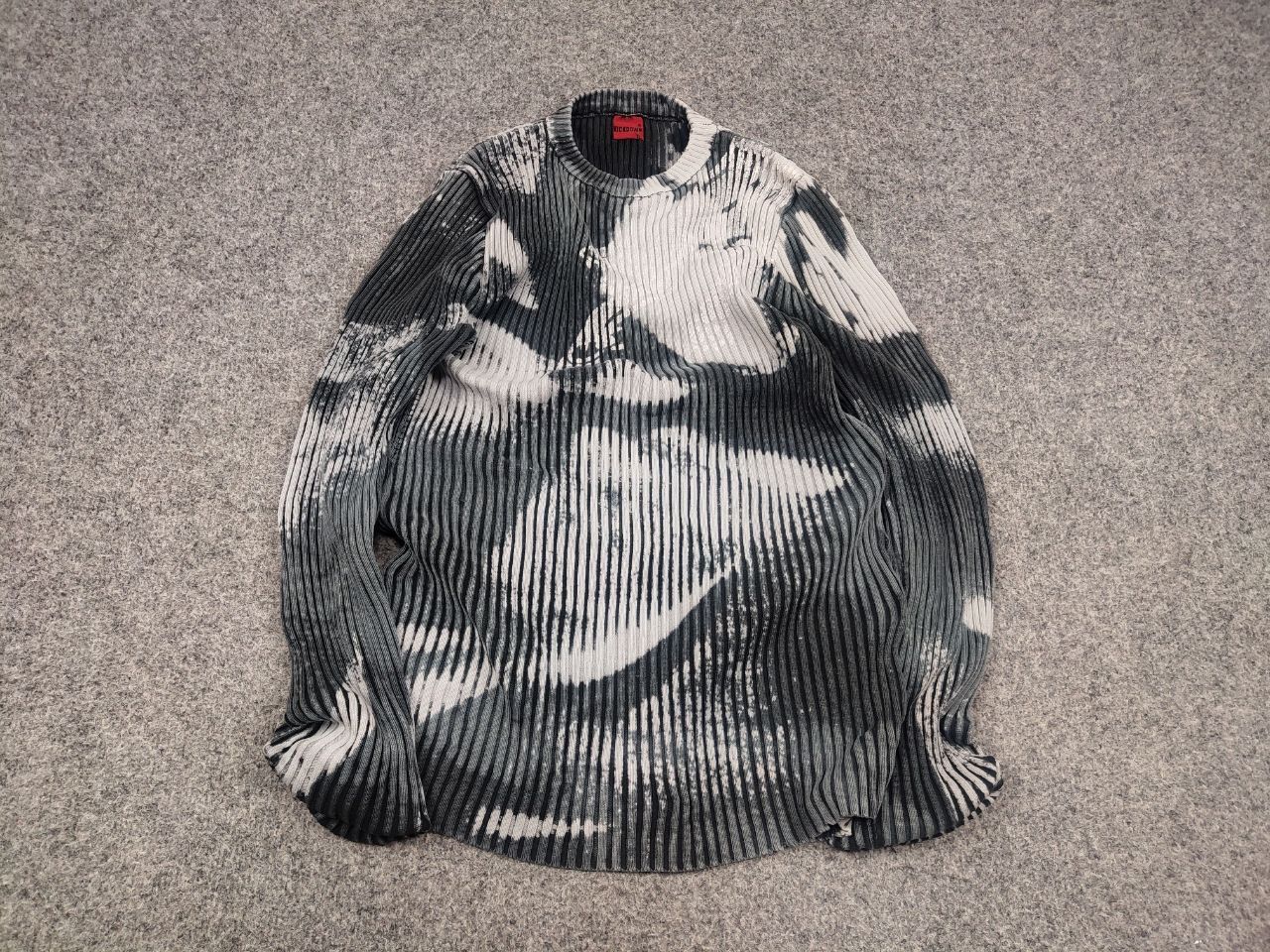If Six Was Nine Vintage Opium l.g.b. Style Ribbed Sweater with print Y2K Size US M / EU 48-50 / 2 - 2 Thumbnail