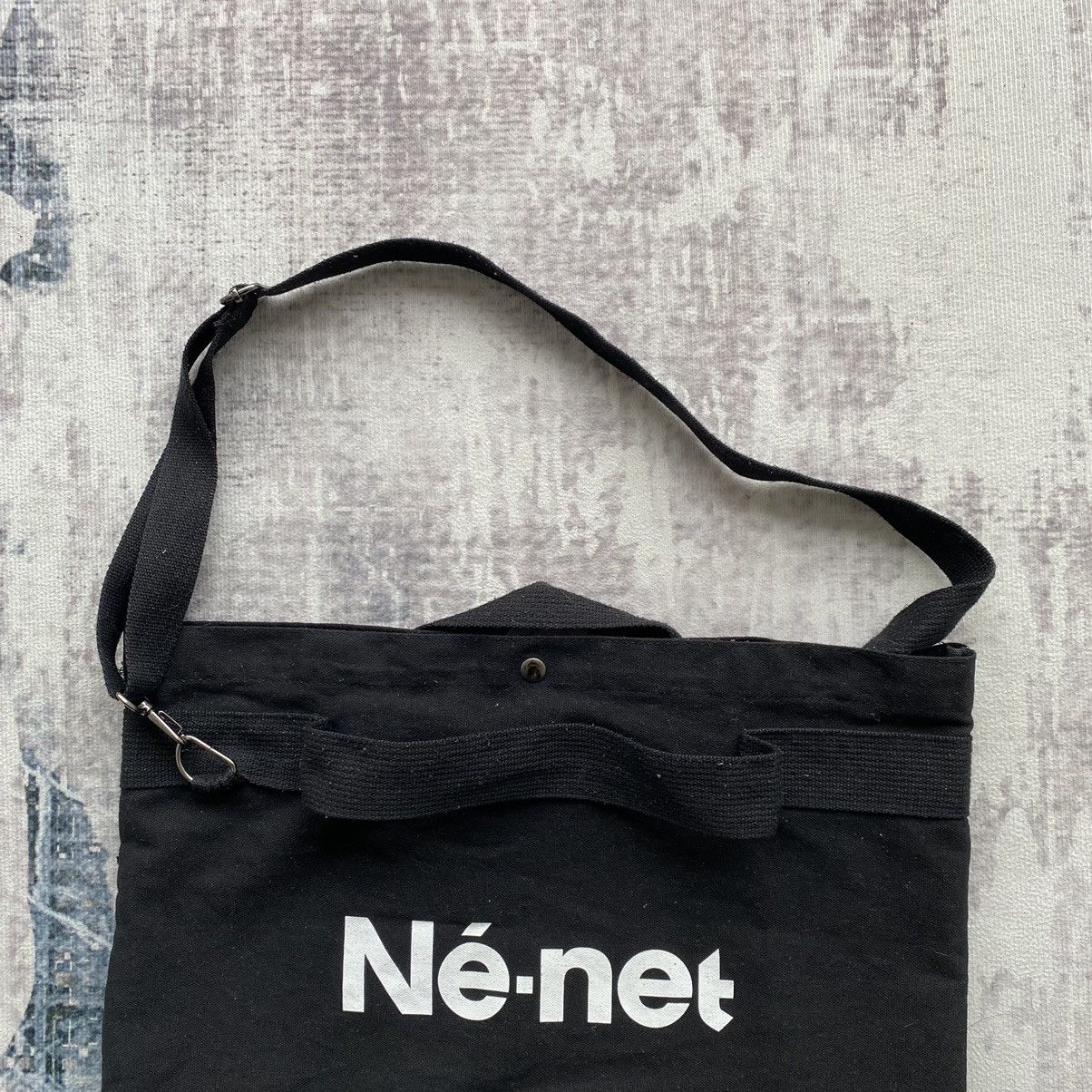 Issey Miyake × Japanese Brand × Ne-Net Ne-Net by Issey Miyake Sling Bag Size ONE SIZE - 4 Thumbnail