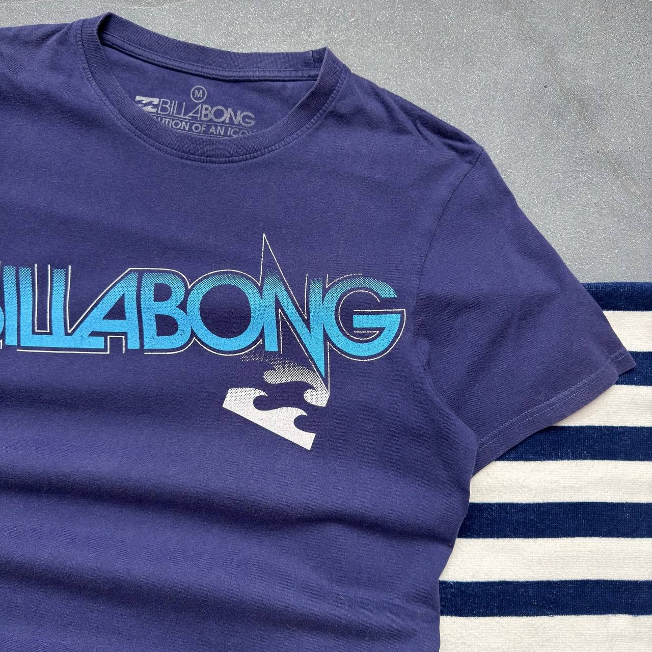 Billabong × Vintage Billabong Vintage Y2K Big Logo Surf T-Shirt Size US M / EU 48-50 / 2 - 4 Thumbnail