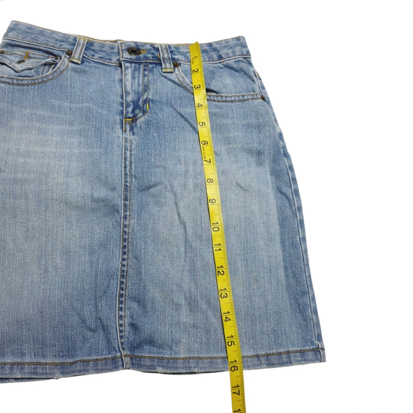 Old Navy Old Navy Jean Skirt Women's 8 Denim Stretch Pencil Skirt Light Wash Y2k Vintage No (Mens/Womens) Size 30" / US 8 / IT 44 - 5 Thumbnail