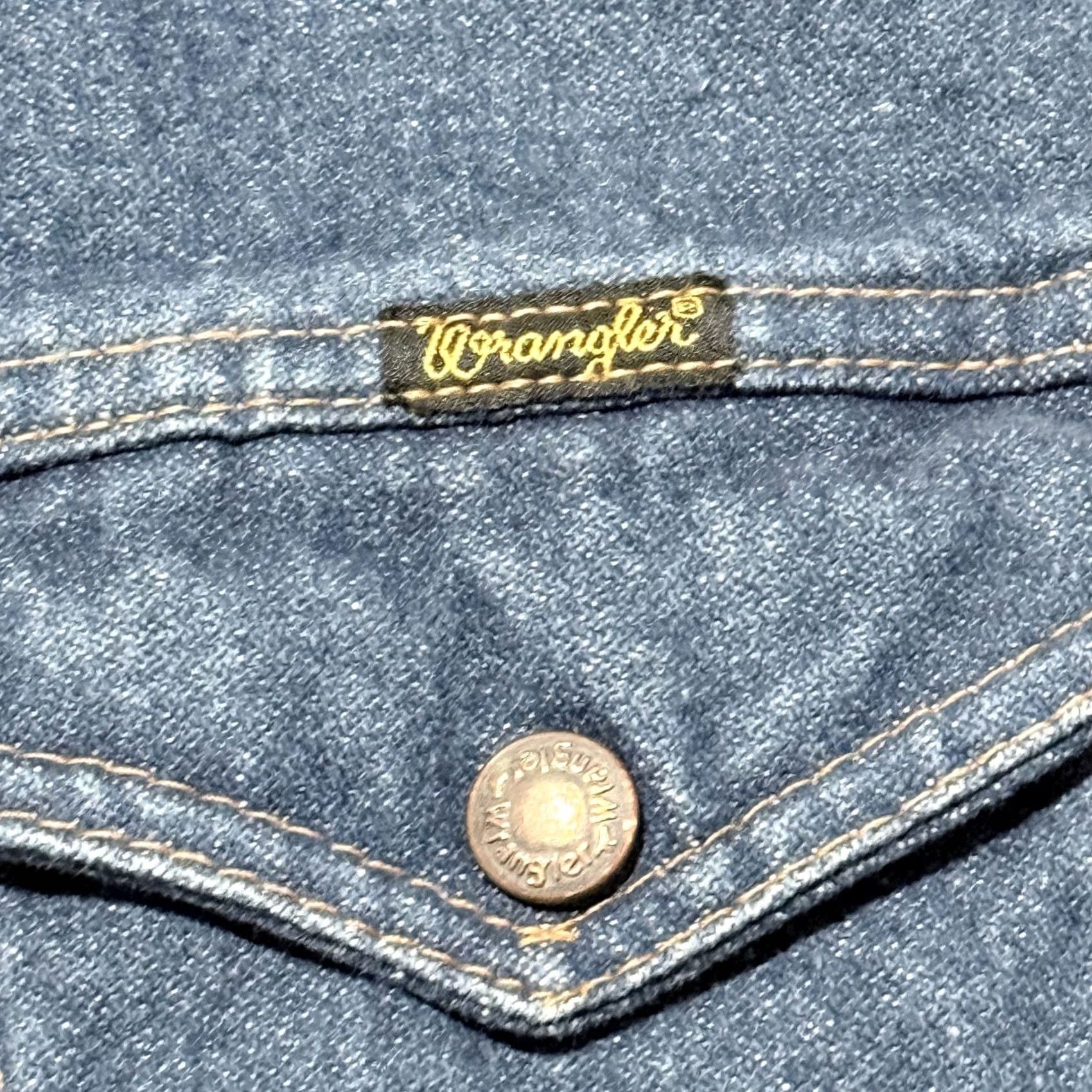 Wrangler Vintage Wrangler Denim Trucker Jacket Men Blue Western USA Made - 46 Size US S / EU 44-46 / 1 - 5 Thumbnail
