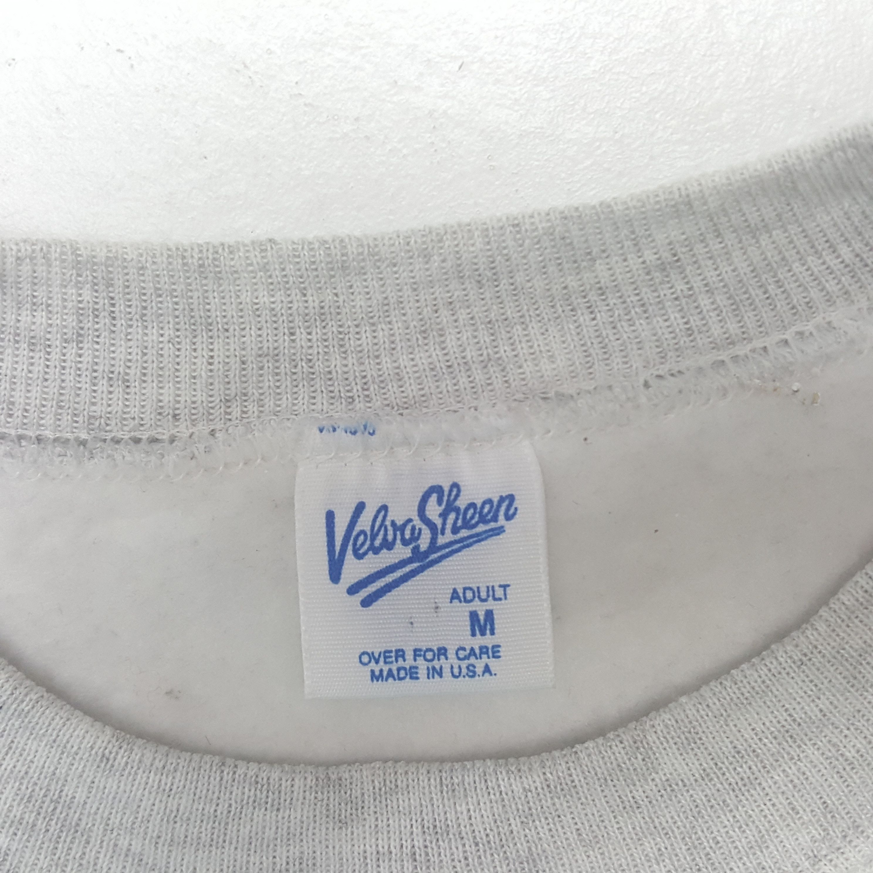 Velva Sheen Vintage Disney Mickey Mouse Cartoon Sweatshirt C313N2 Size US M / EU 48-50 / 2 - 5 Thumbnail