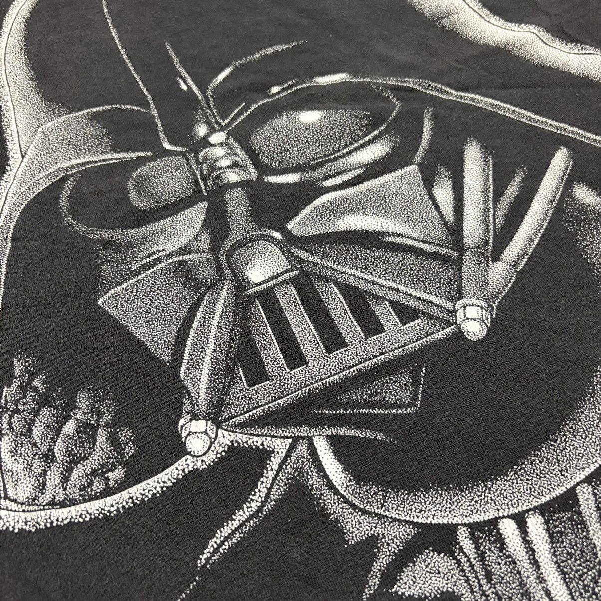 Star Wars Vintage Darth Vader Star Wars T shirt Stipple Art 90s USA Size US L / EU 52-54 / 3 - 5 Thumbnail