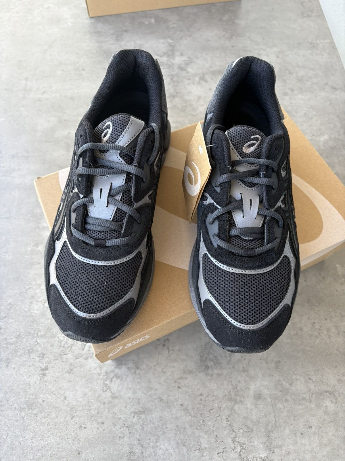 Asics Asics Gel-NYC Grey Balck Size US 9.5 / EU 42-43 - 3 Thumbnail