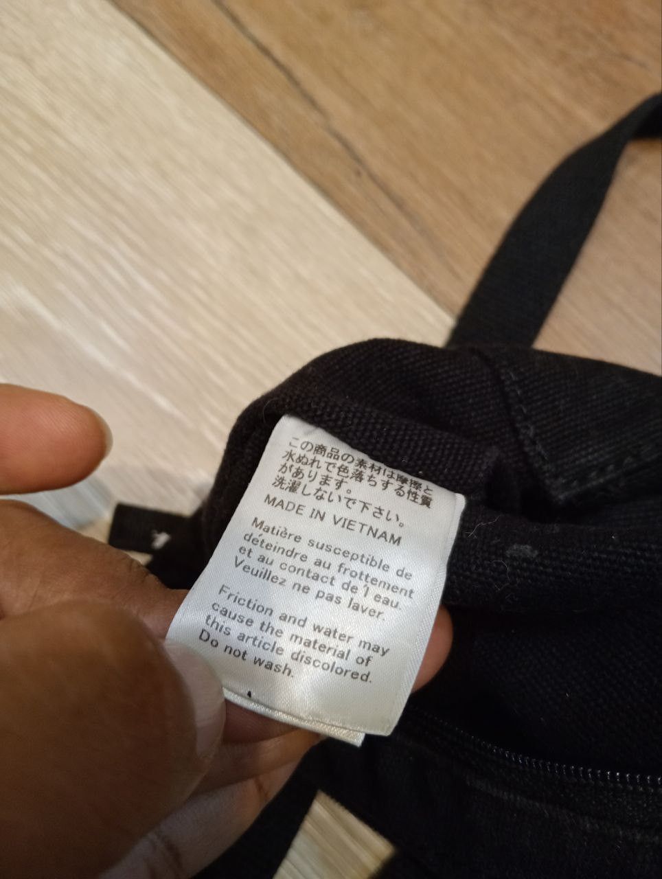 agnes b. AGNES B. SLING BAG - BLACK Size ONE SIZE - 12 Thumbnail