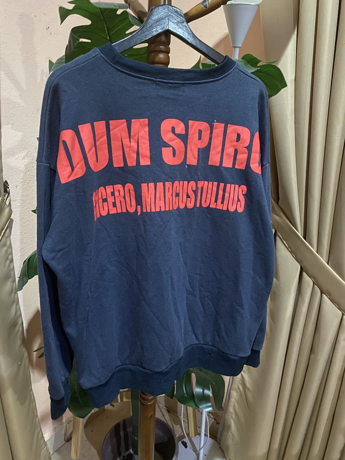 Japanese Brand Vintage Kuriyua “DUM SPIRO” Cicero Quote Sweatshirt Size US L / EU 52-54 / 3 - 3 Thumbnail