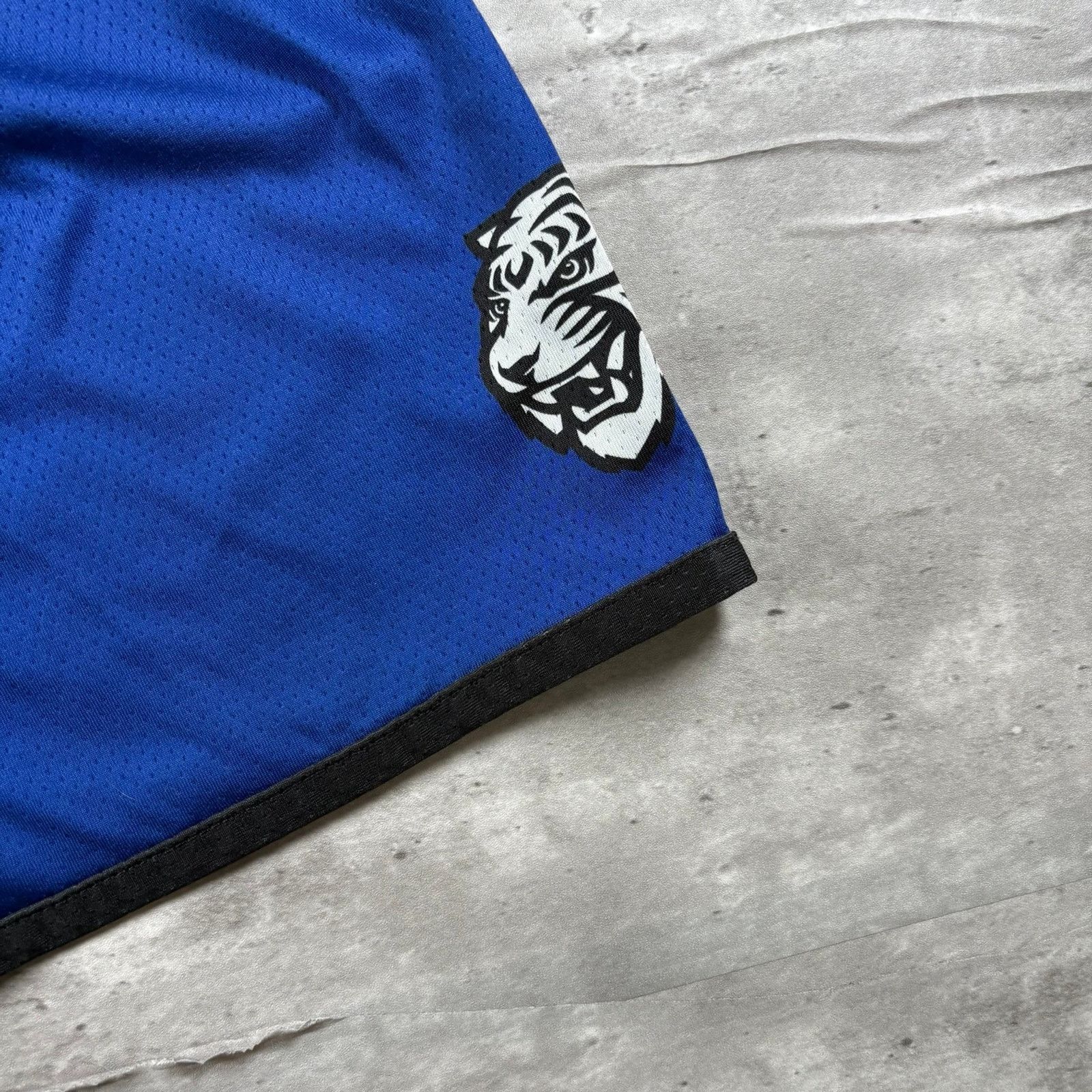 Under Armour Tennessee State basketball shorts Size US 32 / EU 48 - 5 Thumbnail