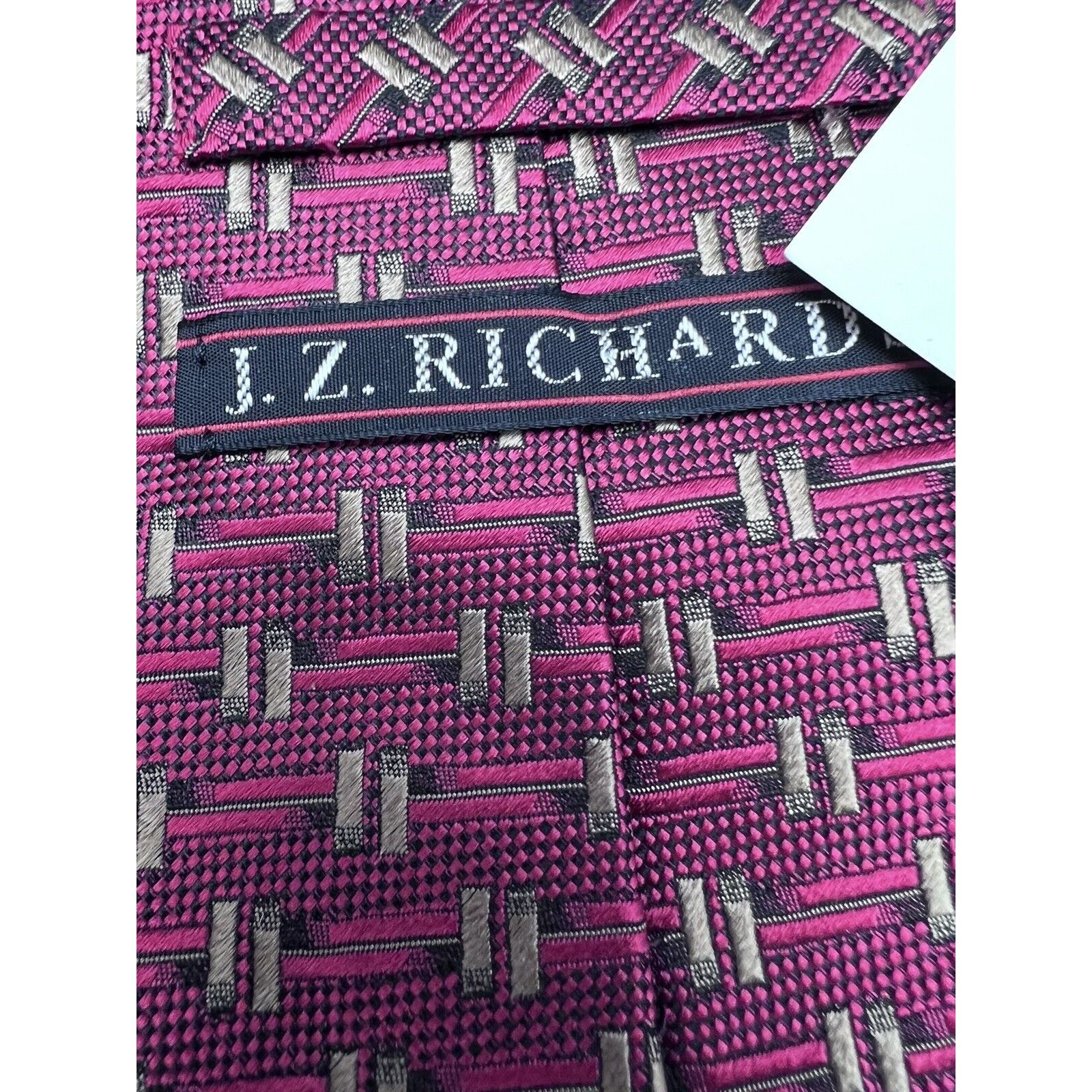 Vintage JZ RICHARDS Men’s Designer Red Geometric 100% Silk Tie Size ONE SIZE - 3 Thumbnail