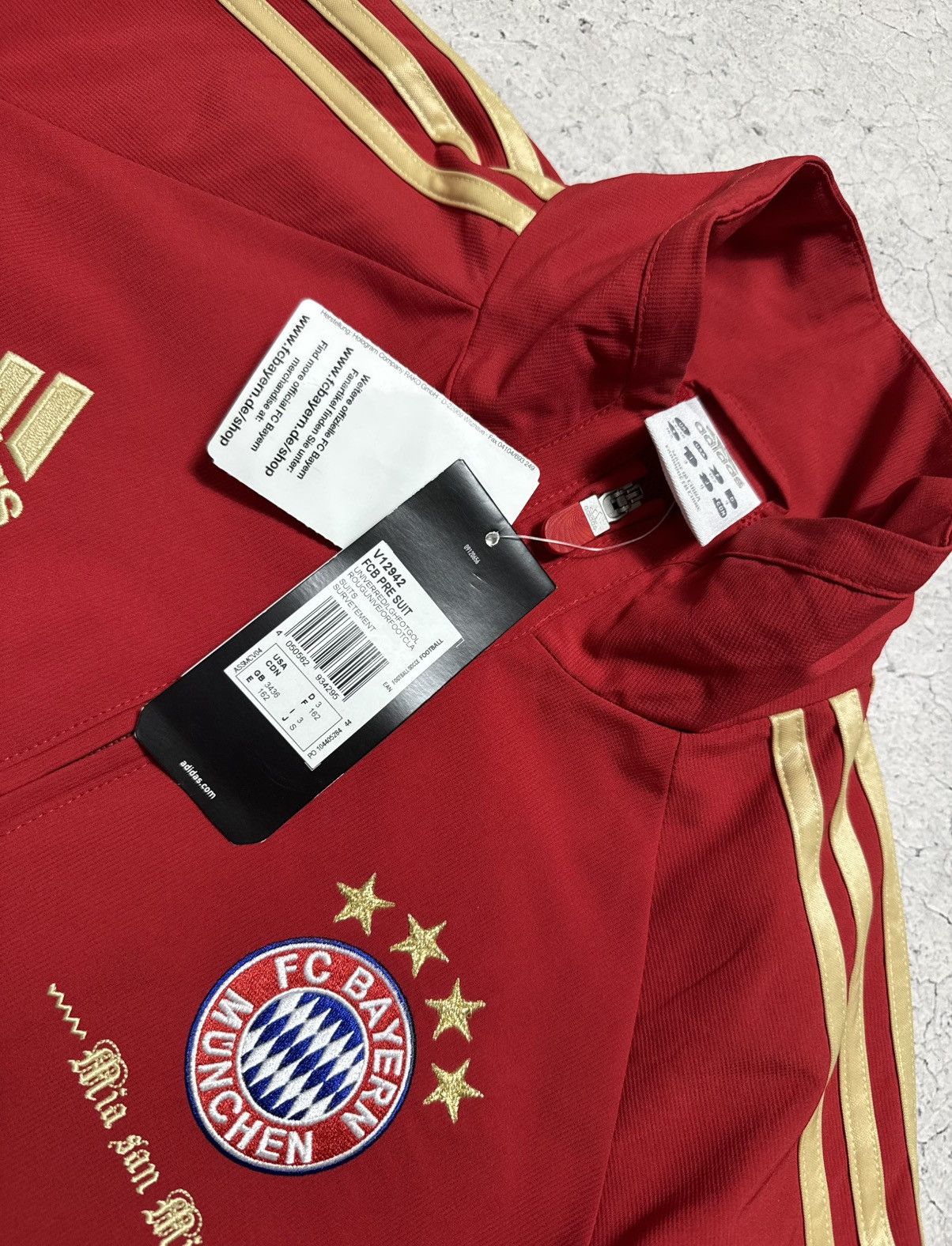 Adidas Adidas FC Bayern Munchen Nylon Football Track Suit Size US S / EU 44-46 / 1 - 8 Thumbnail