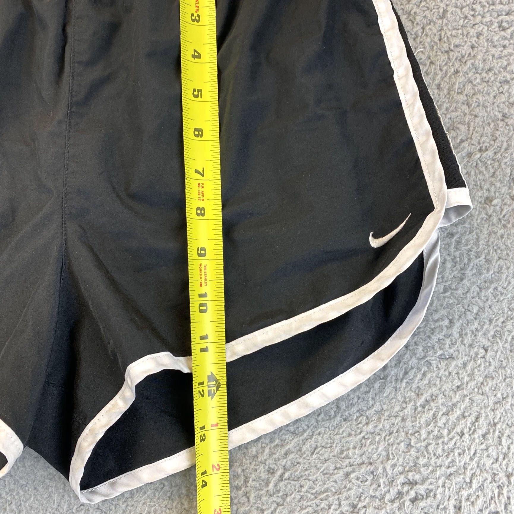Nike Nike Dri-Fit Women Athletic Lined Running Shorts Black M Size 32" / US 10 / IT 46 - 5 Thumbnail