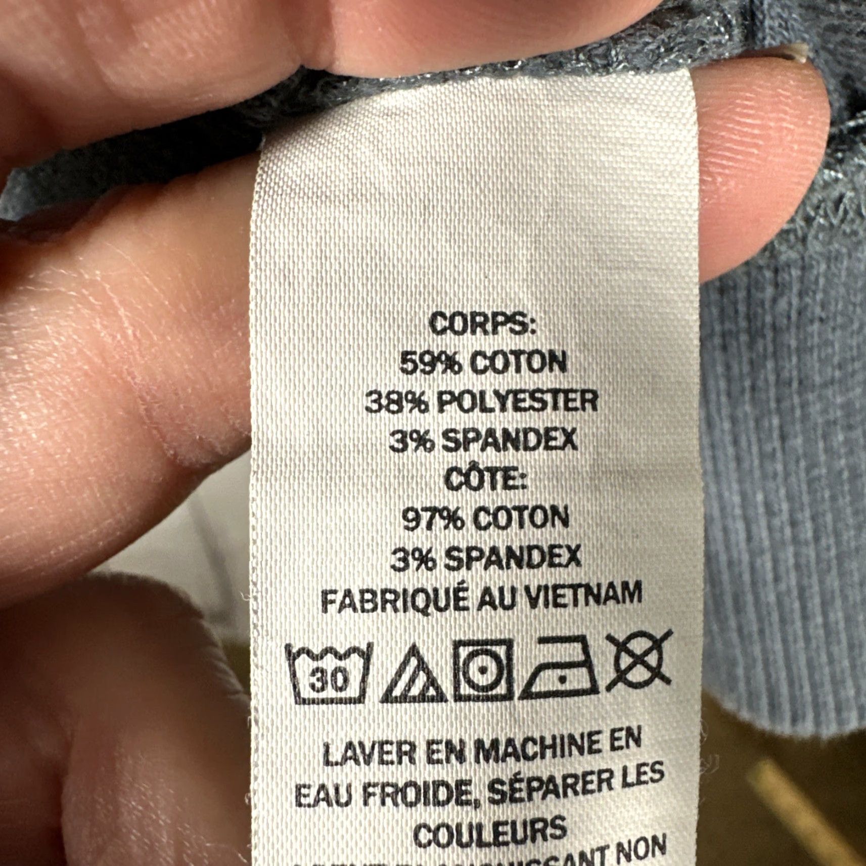 Vintage L.L. Bean Hoodie XXL Slightly Fitted Mens Comfort Camp Hoodie Gray Graphic Print Pullover Hooded Pockets Outdoor Classic 90s? (Wait) Size US XXL / EU 58 / 5 - 5 Thumbnail