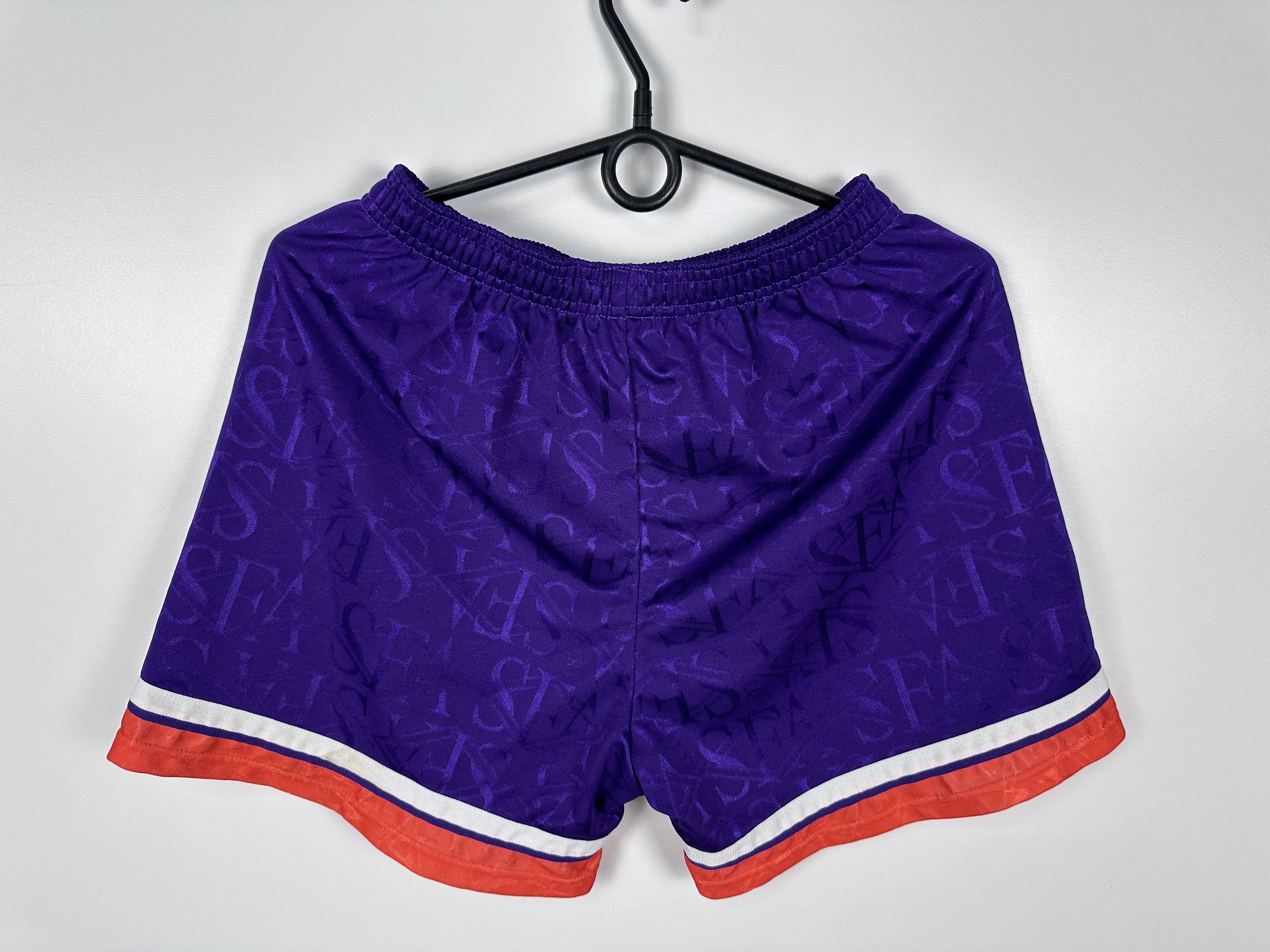 Umbro × Vintage SCOTLAND 1993 1994 1995 AWAY FOOTBALL SHORTS UMBRO SIZE S Size US 30 / EU 46 - 4 Thumbnail