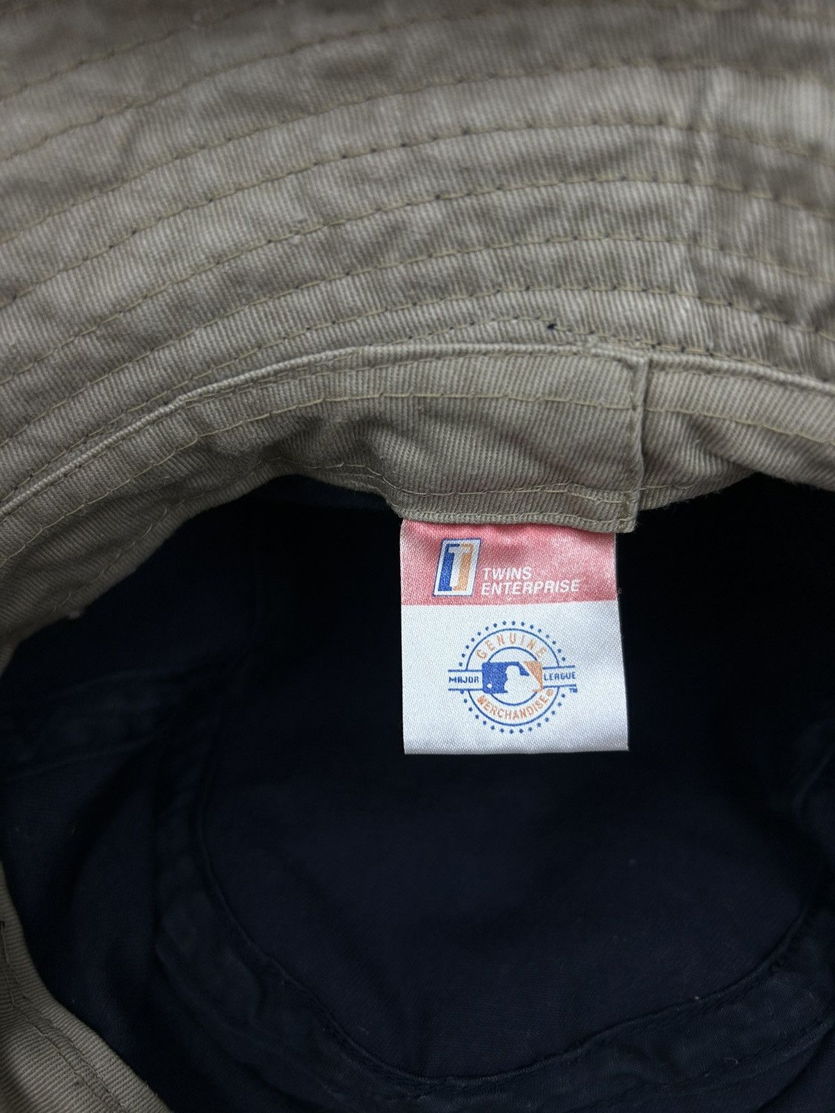 New York Yankees × Vintage New York Yankees Vintage Bucket Hat Size ONE SIZE - 6 Thumbnail