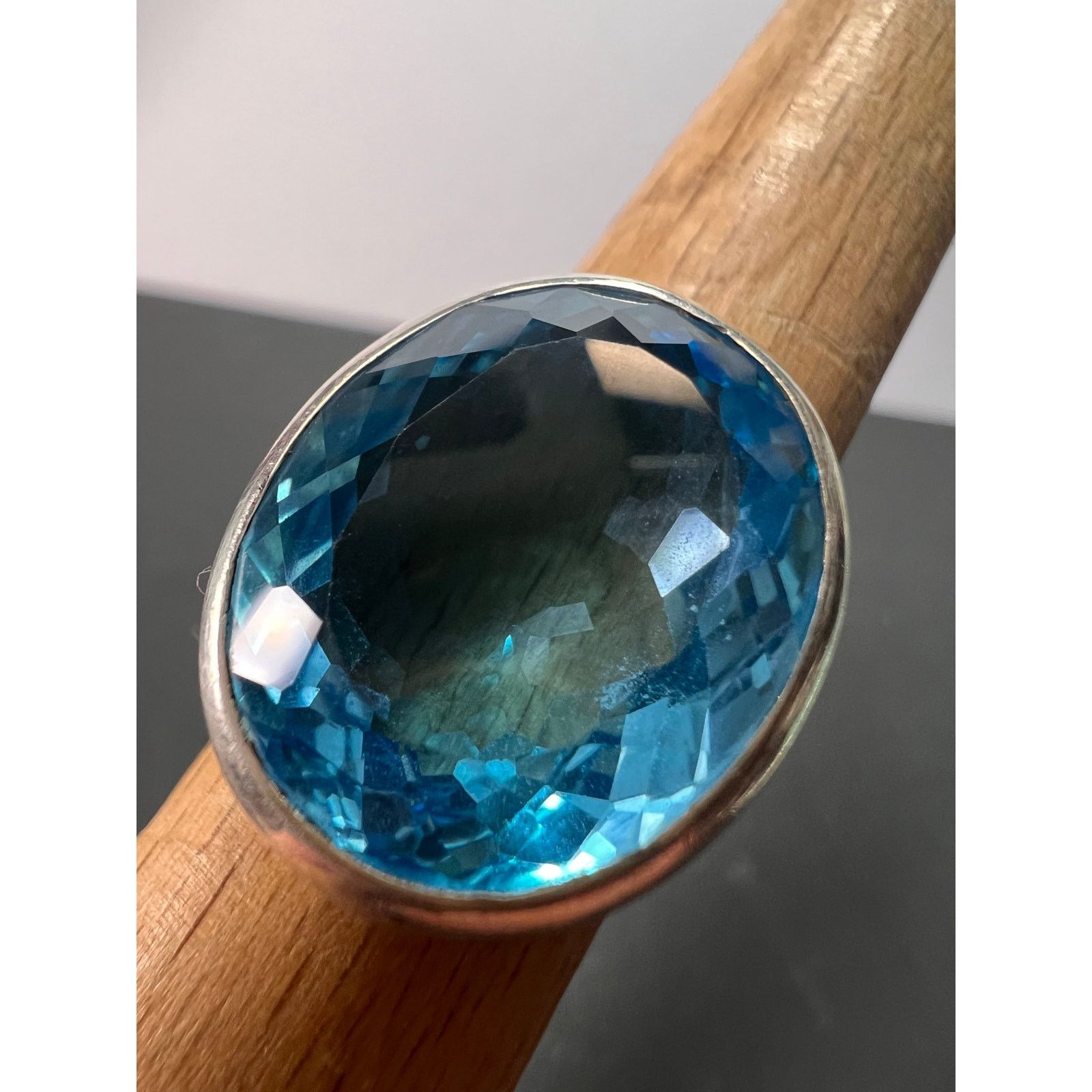 Other NEW Swiss blue topaz 925 ring size 8/ 12.92 grams Size ONE SIZE - 4 Thumbnail