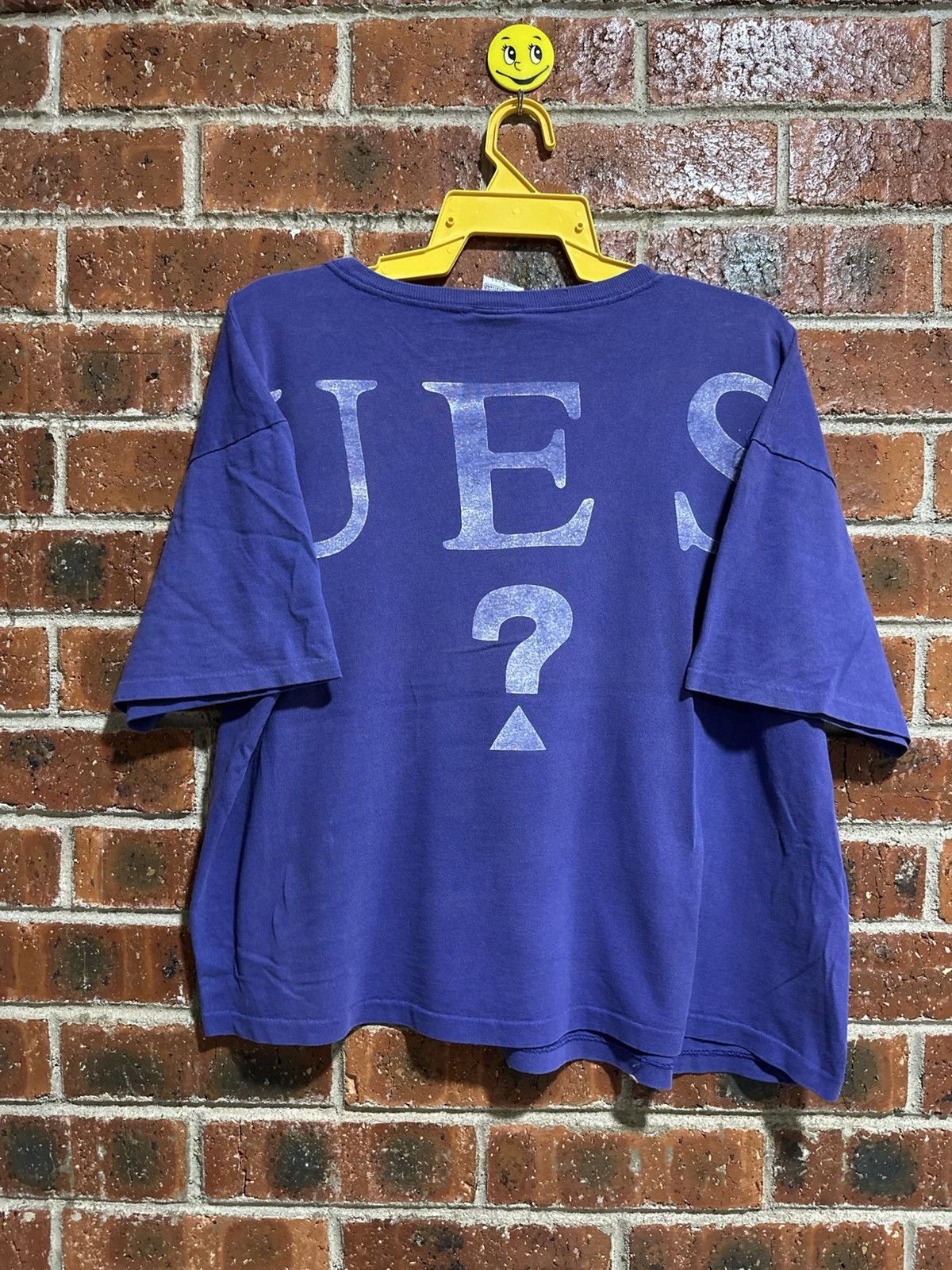 Guess × Vintage Vintage Guess Faded Tee Size US L / EU 52-54 / 3 - 1 Thumbnail