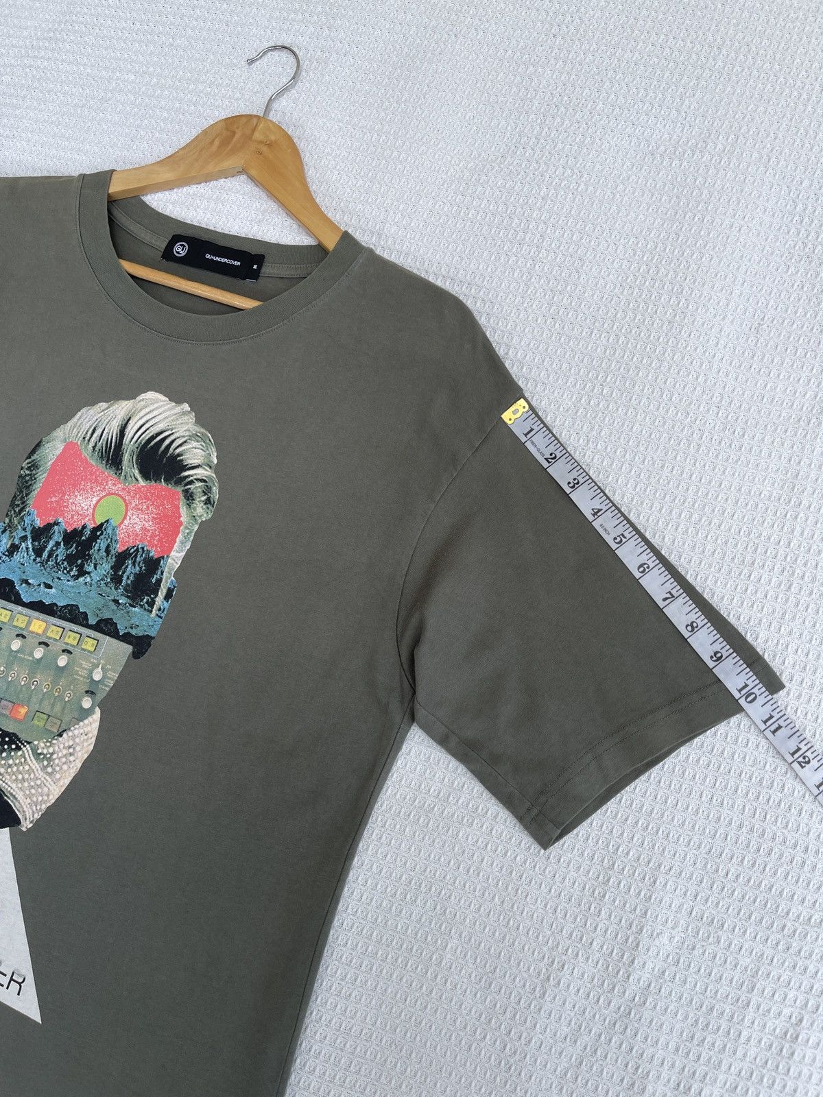 GU Rare🔥Undercover X Gu Army Green Tee Size US L / EU 52-54 / 3 - 11 Thumbnail