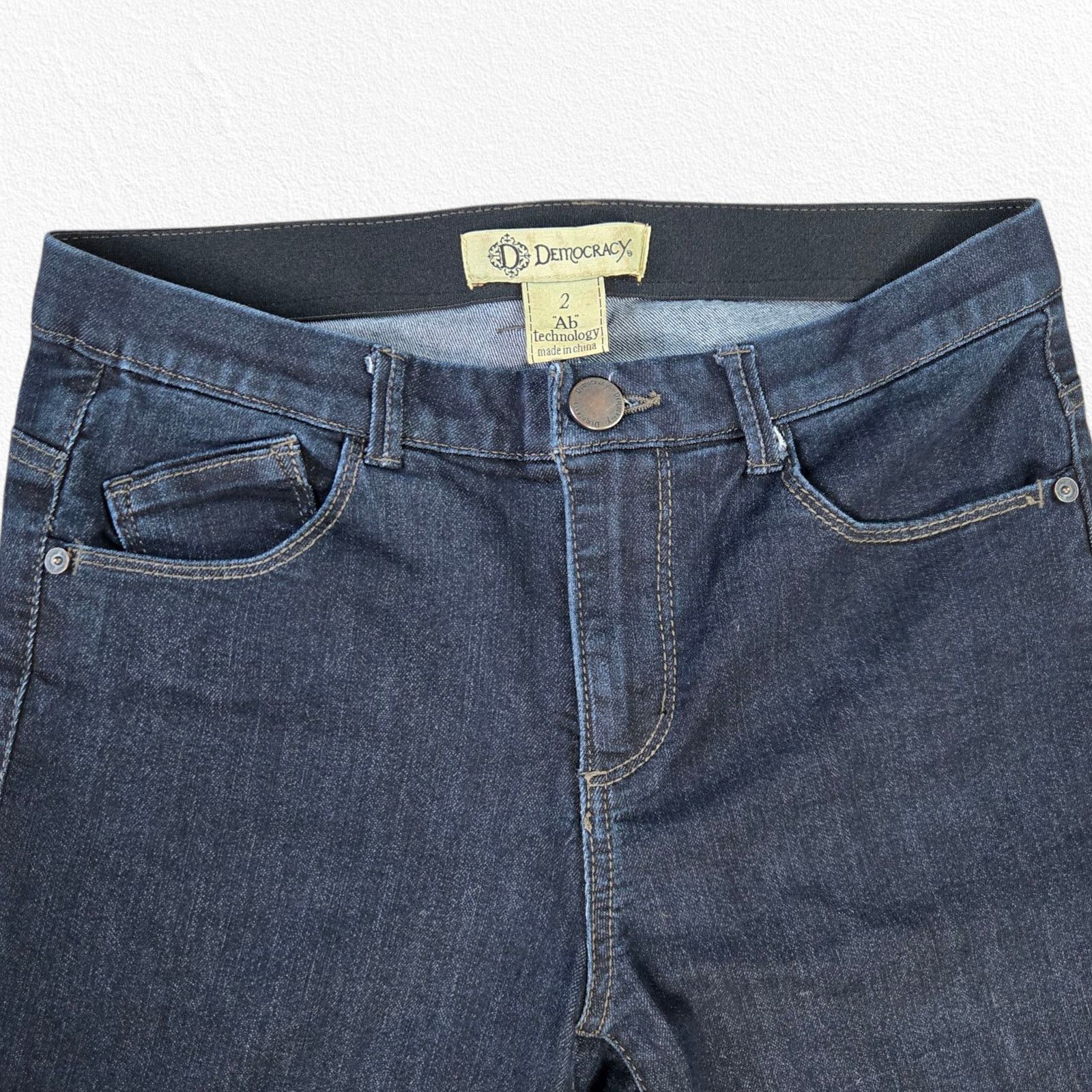 Other Dark Wash Mid Rise Slimming Skinny Jeans Size 2 Size 26" / US 2 / IT 38 - 3 Thumbnail