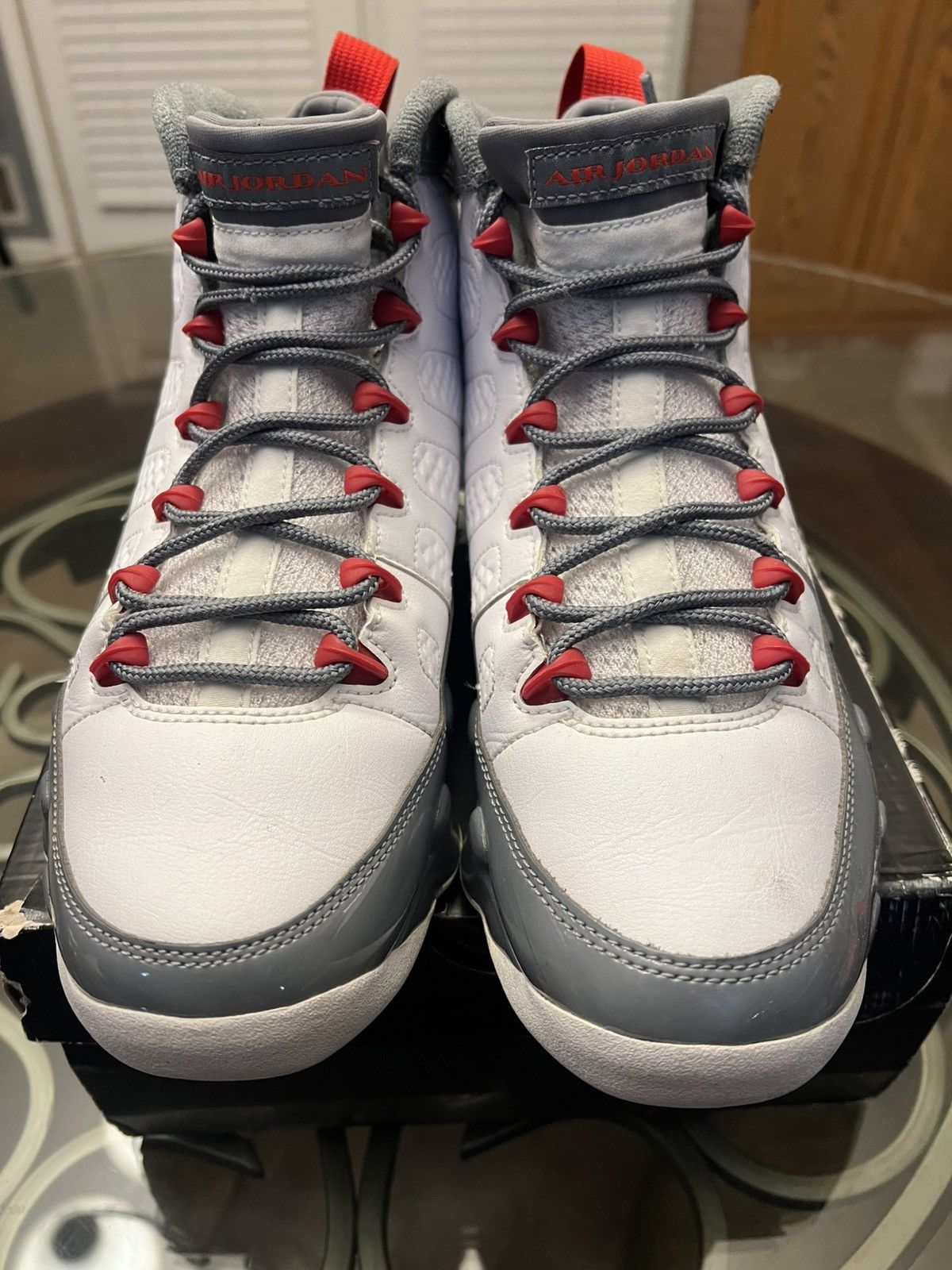 Jordan Brand Jordan 9 Retro Fire Red 2022 Size US 9.5 / EU 42-43 - 3 Thumbnail