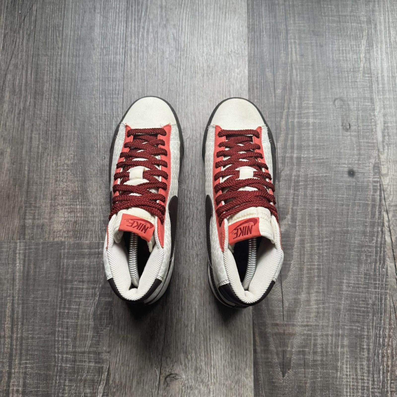 Nike NIKE • W'S Blazer High "Valentines Day" (7.5M) Size US 7.5 / EU 40-41 - 10 Thumbnail