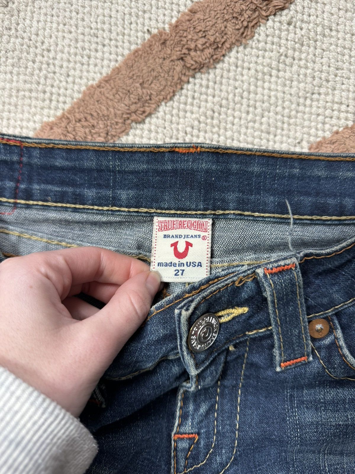 True Religion TRUE RELIGION DENIM CONTRAST STITCH JEANS SKINI PANTS Size 27" / US 4 / IT 40 - 6 Thumbnail