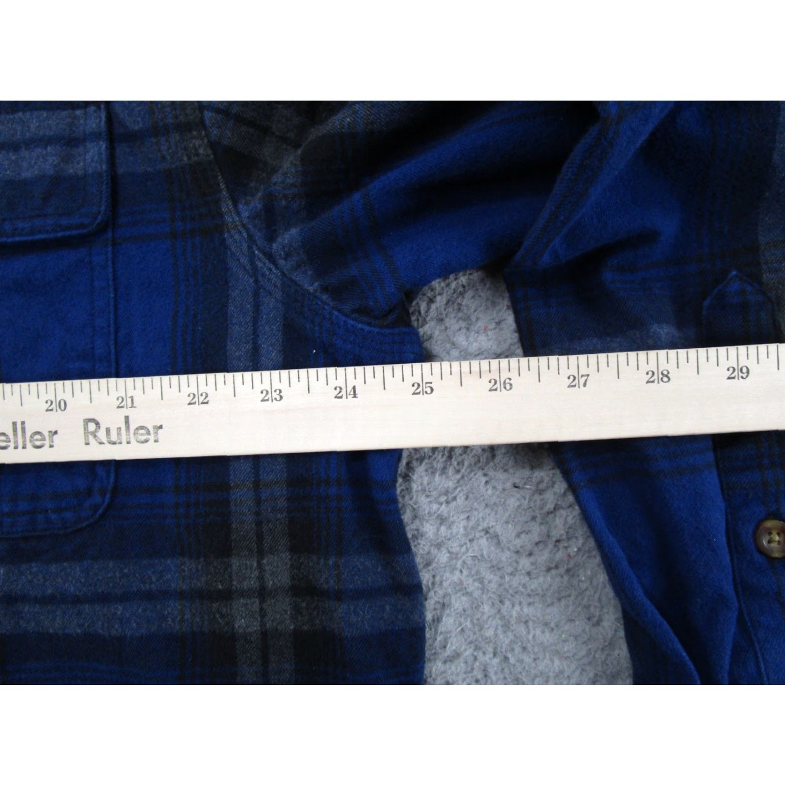 Carhartt VINTAGE Carhartt Hubbard Plaid Heavy Flannel Shirt Men XL Blue 102215 988 Size US XL / EU 56 / 4 - 5 Thumbnail