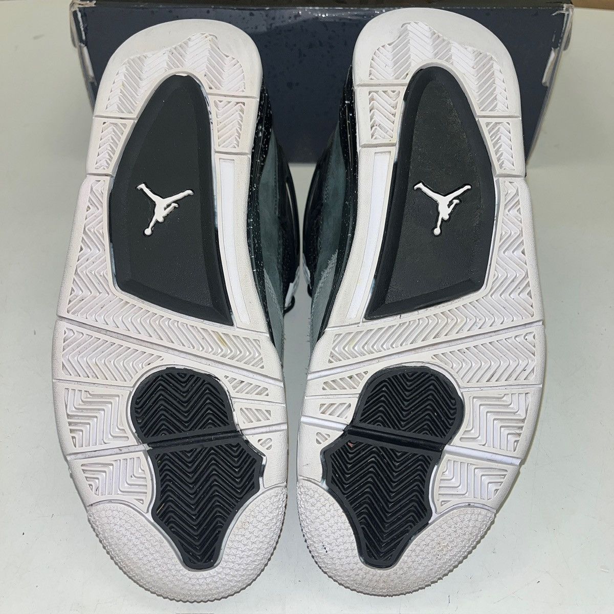 Jordan Brand Size 8 - Air Jordan 4 Retro ‘Fear’ 2024 FQ8138-002 Size US 8 / EU 41 - 5 Thumbnail