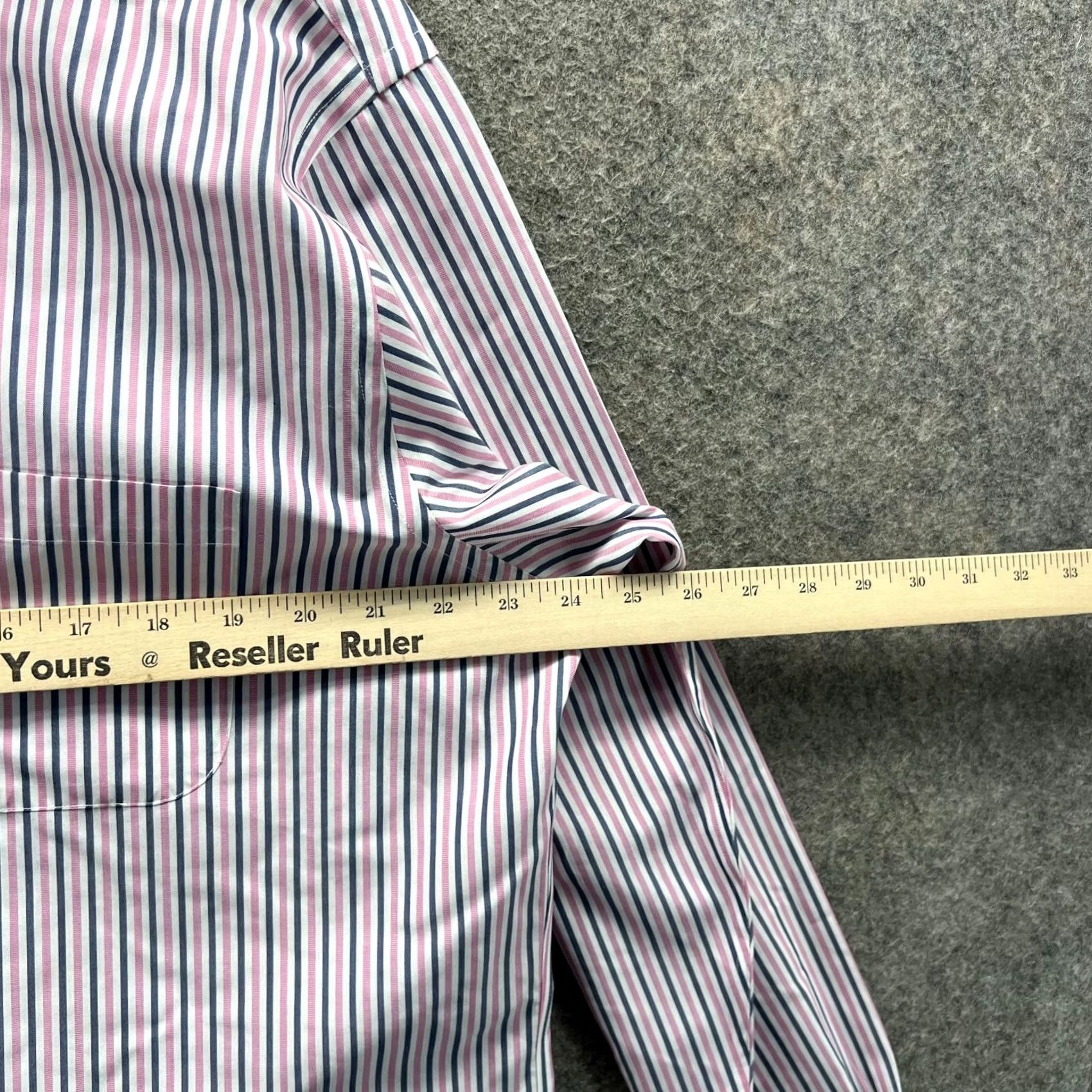 Brooks Brothers VINTAGE Brooks Brothers Shirt Mens 17 33 Pink Button-Down Preppy Striped Regent Cotton Size US XL / EU 56 / 4 - 3 Thumbnail