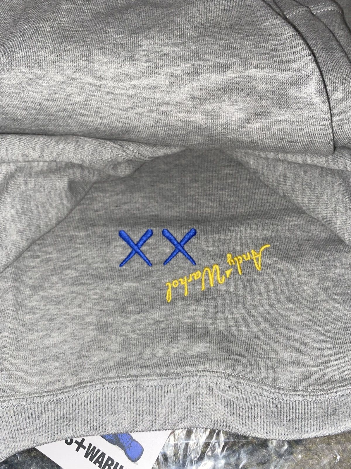 Andy Warhol × Kaws × Uniqlo KAWS x Uniqlo x Andy Warhol Sweatshirt Crewneck Size US XXL / EU 58 / 5 - 5 Thumbnail