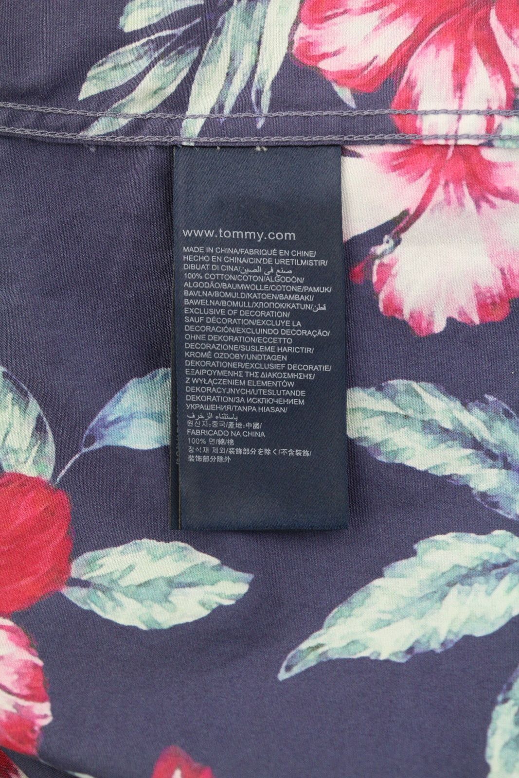 Tommy Hilfiger NEW YORK FIT S Roll-Up Button-Down Neck Floral Shirt 83668 Size US S / EU 44-46 / 1 - 5 Thumbnail