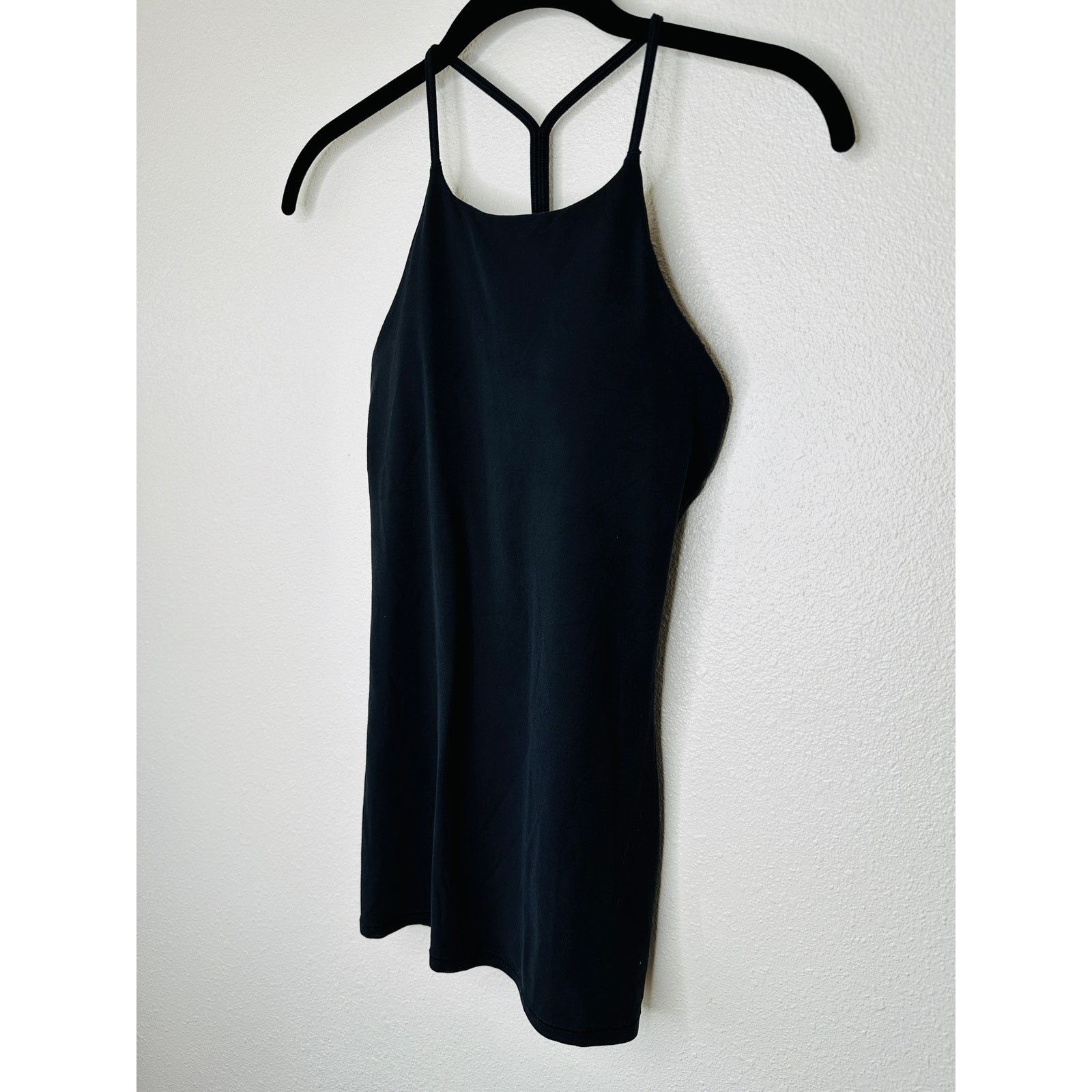 Lululemon Lululemon Black High Neck Racer Back Long Line Tank Top 4 Size S / US 4 / IT 40 - 2 Thumbnail
