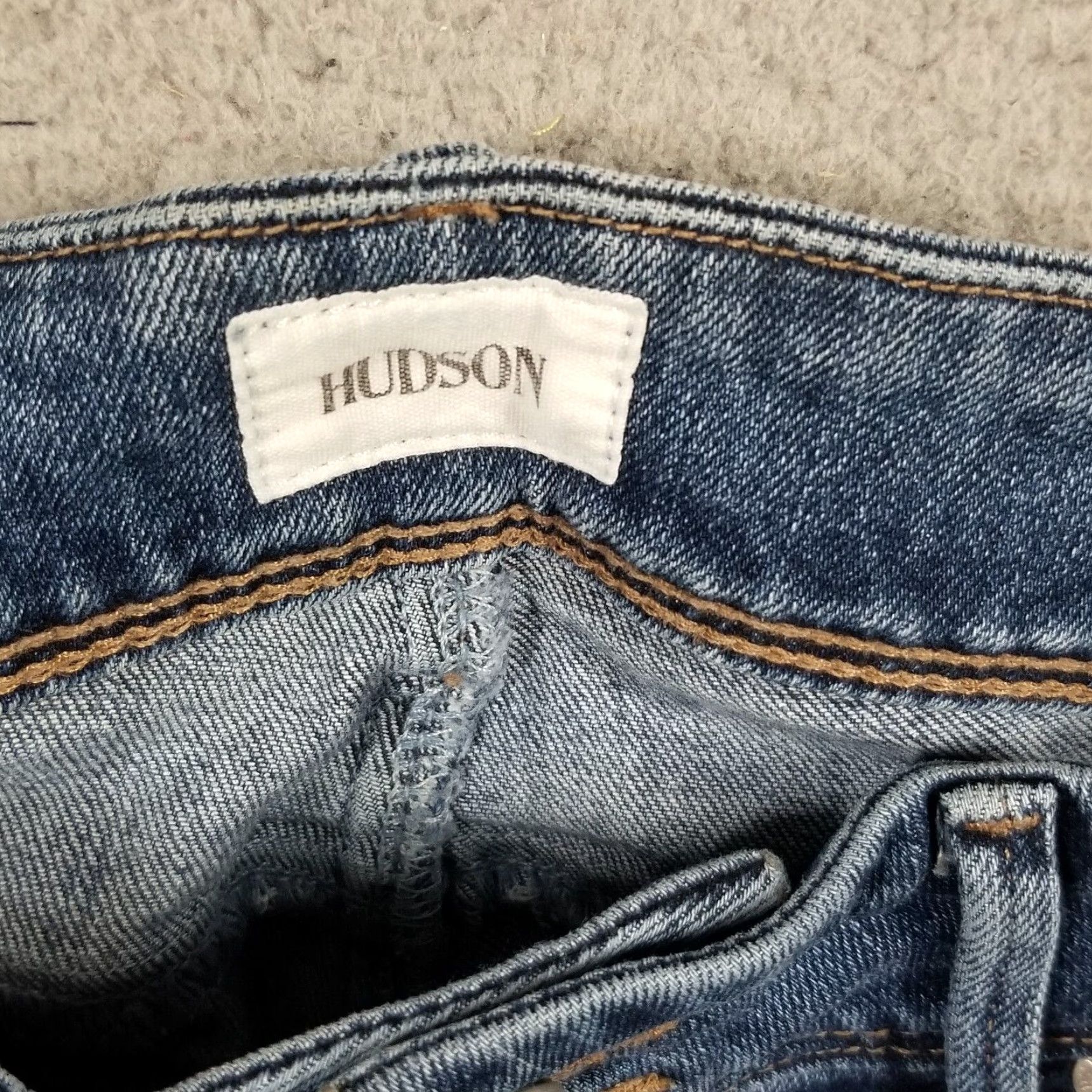 Hudson Hudson Jeans Slim/Extra-Slim Midrise Skinny Flap Pocket Distressed Denim 28x30 Women Blue Size 26 N/A Size 28" / US 6 / IT 42 - 5 Thumbnail