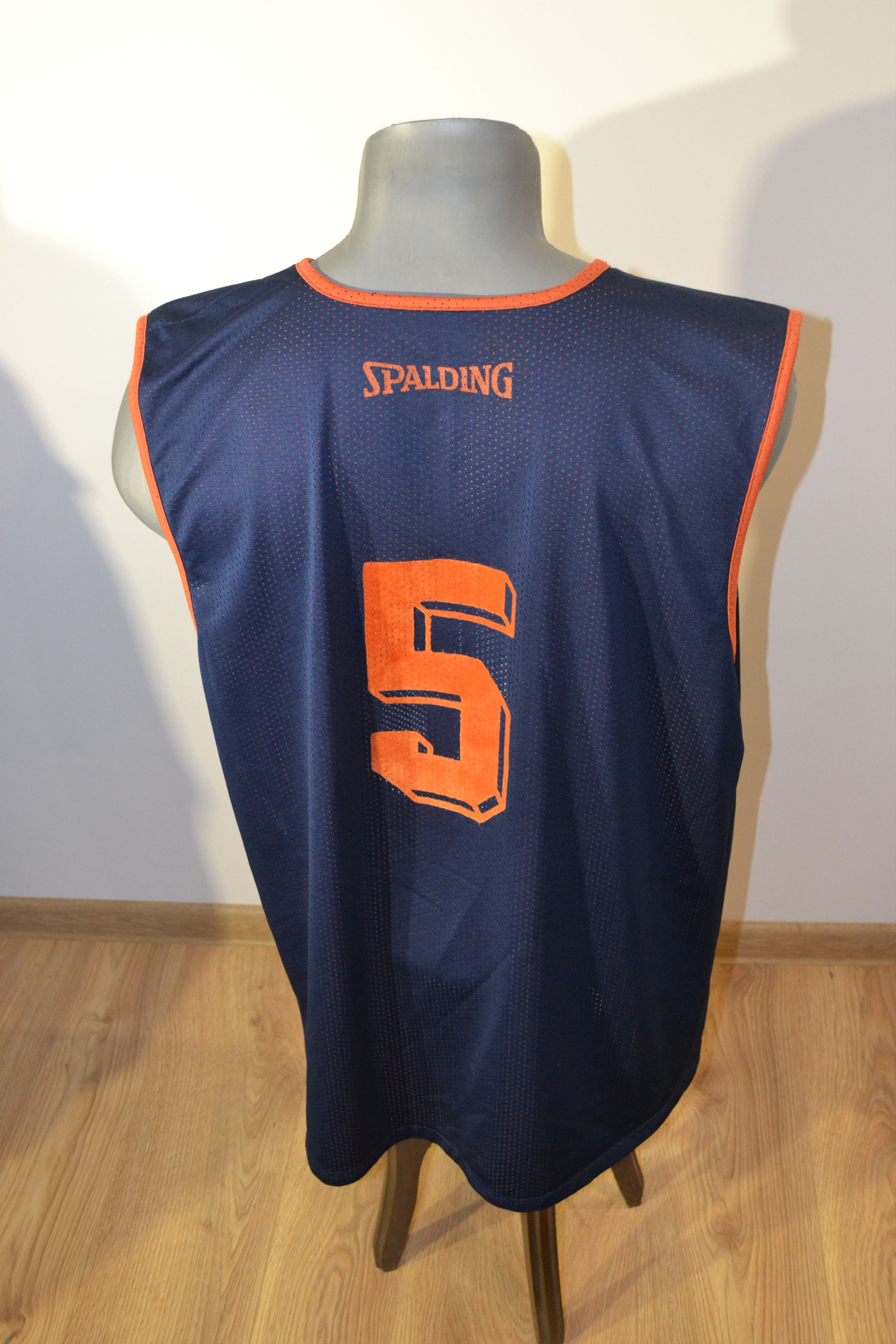 Spalding Rare Vintage Reversible Spalding Basketball Jersey – Size L Size US L / EU 52-54 / 3 - 8 Thumbnail