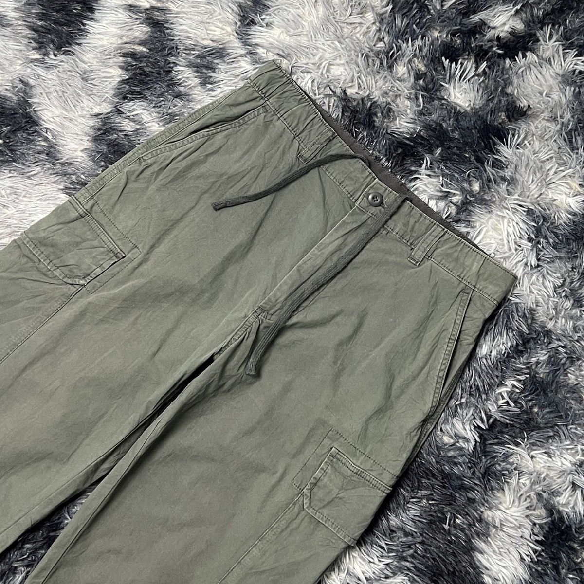 Uniqlo Uniqlo Loose Jogger Cargo Pants Size US 30 / EU 46 - 3 Thumbnail