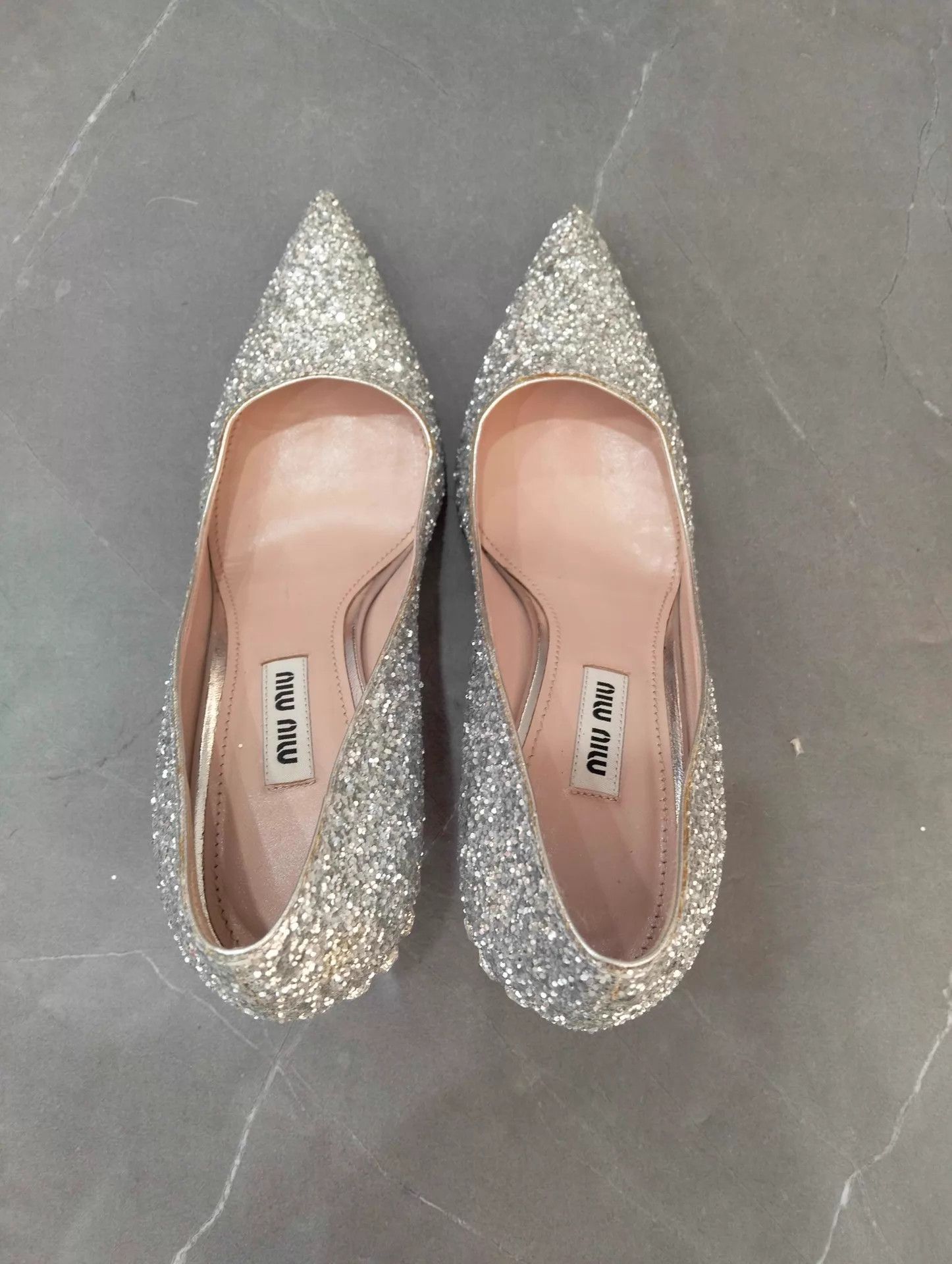 Miu Miu MIU MIU Women's Sequin Pointed Toe 5cm Silver Heels 35 Size US 4.5 / IT 34.5 - 7 Thumbnail